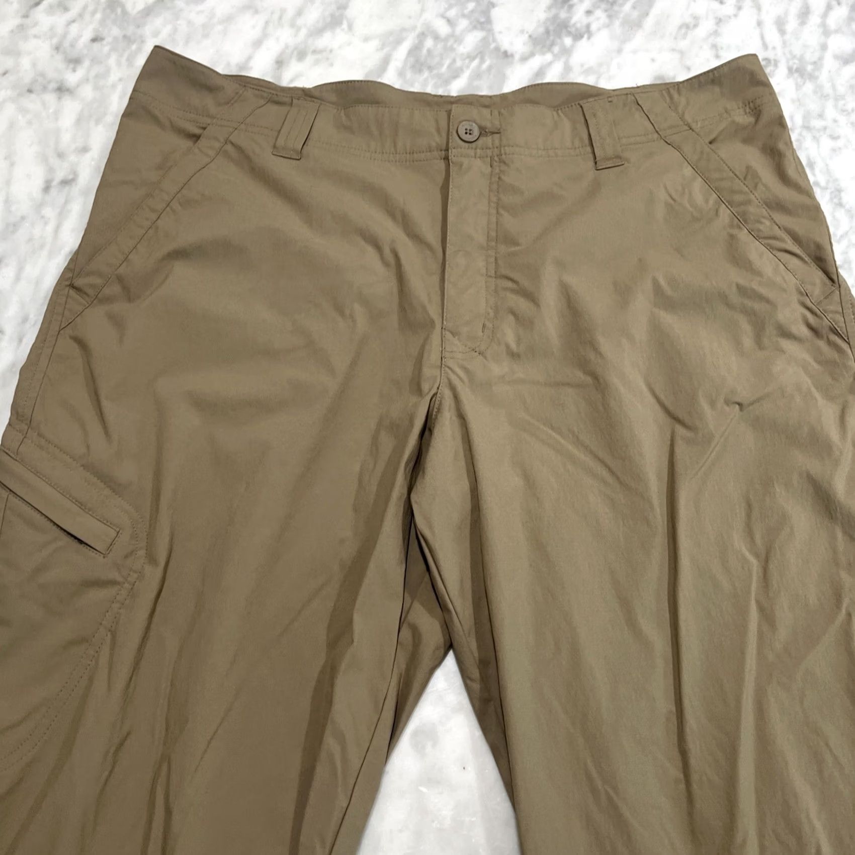 Royal Robbins Royal Robbins Pants Women’s 38x32 Tan Nylon Spandex Pockets Lightweight Cargo Regular Straight Outdoor Pants Woman Tan 38 32 Nylon Spandex Lightweight Size 26" / US 2 / IT 38 - 3 Thumbnail