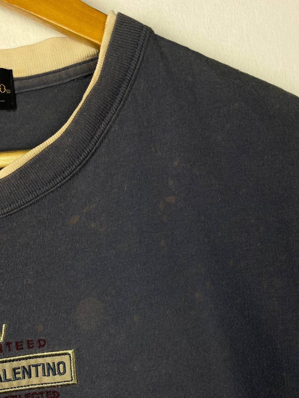Gianni Valentino gianni valentino short sleeves tee embroided logo Size US M / EU 48-50 / 2 - 3 Thumbnail