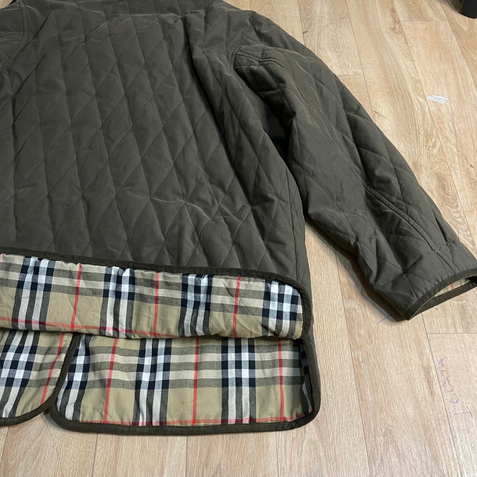 Burberry VINTAGE Burberry Quilted Jacket Nova check Diamond corduroy Size L / US 10 / IT 46 - 13 Thumbnail