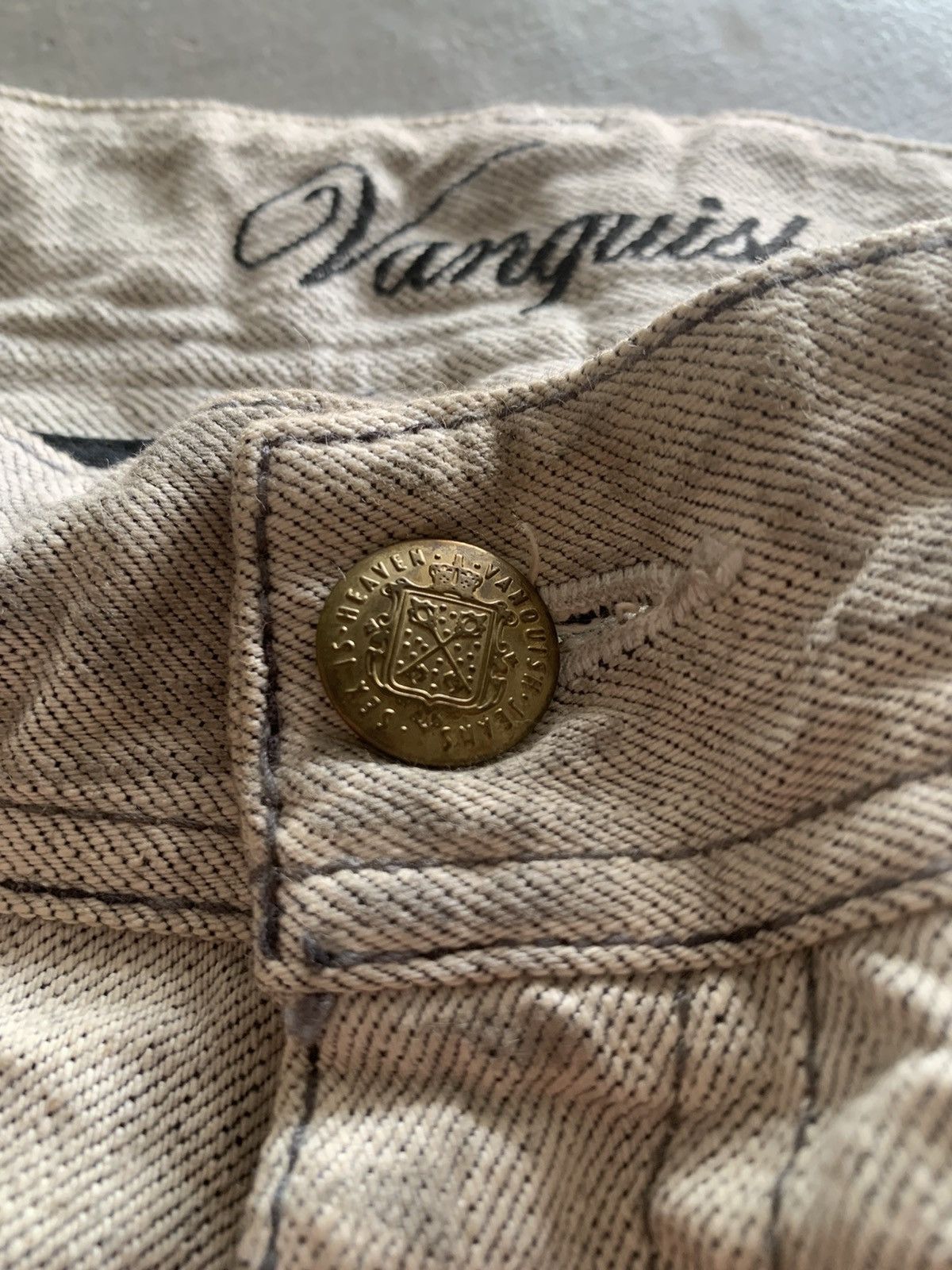If Six Was Nine × Le Grande Bleu (L.G.B.) × Vanquish VANQUISH GOLD coal wash distressed jeans Size US 34 / EU 50 - 6 Thumbnail