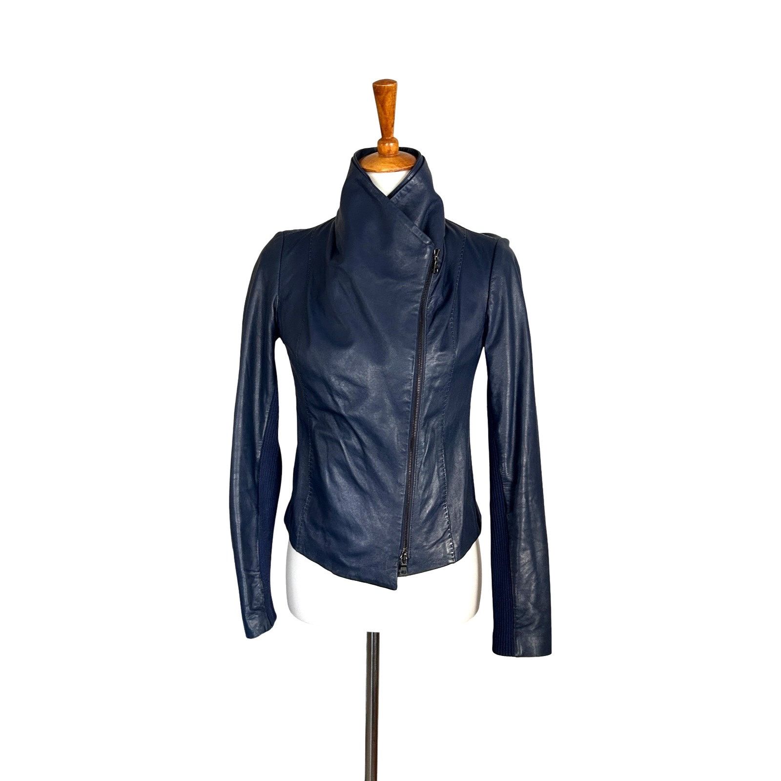 Vince Vince Leather "Scuba" Jacket Navy Fitted Size XS Size XS / US 0-2 / IT 36-38 - 4 Thumbnail