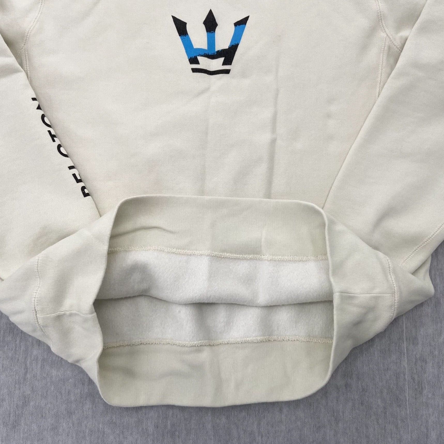 Vintage Peloton Together We Go Far Sweatshirt Adult XL White Logo Mens Size US XL / EU 56 / 4 - 7 Thumbnail