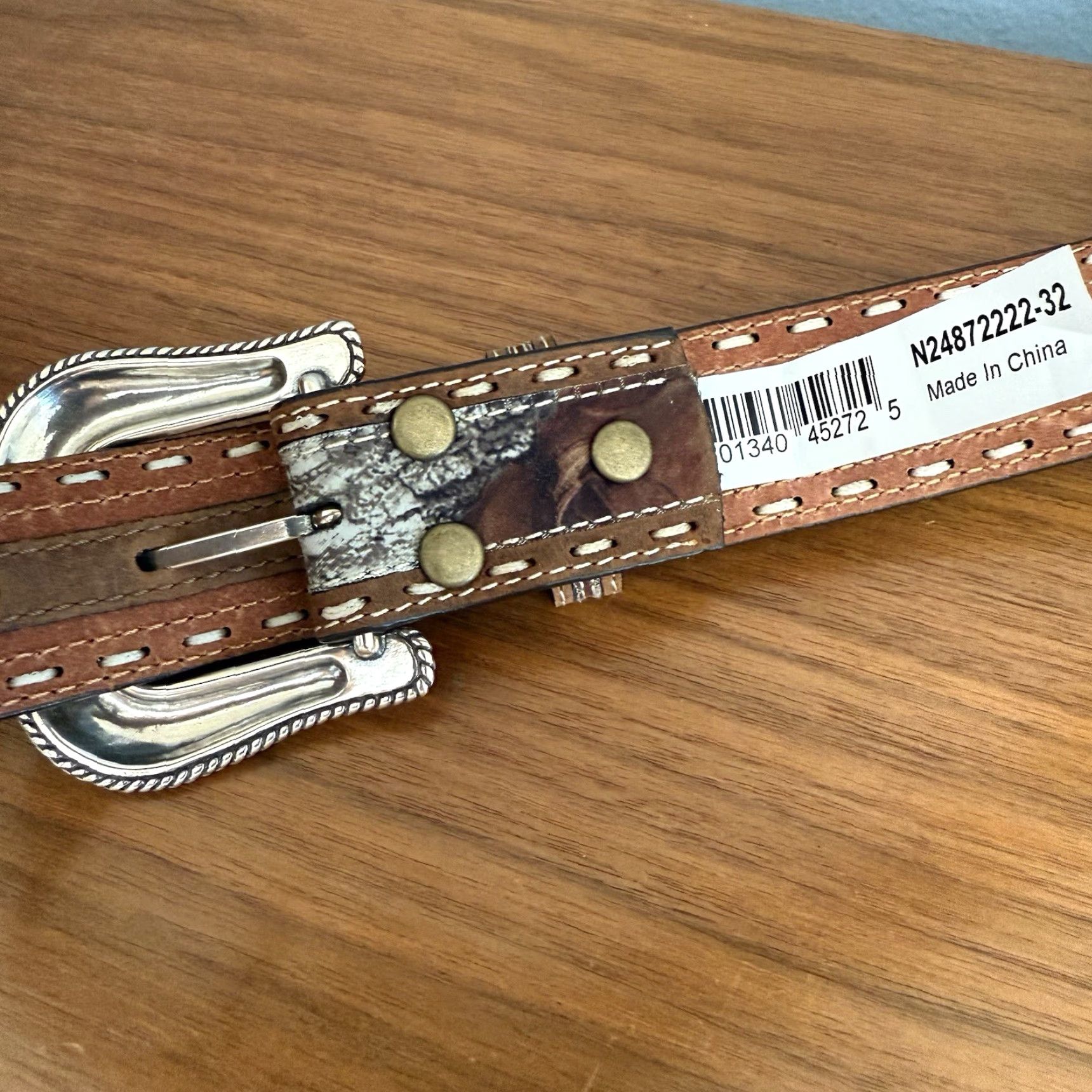 Vintage Nocona Belt Mossy Oak Camo Leather Silvertone Buckle Size 32 Removable Buckle Mens Leather Belt Size 32 - 6 Thumbnail