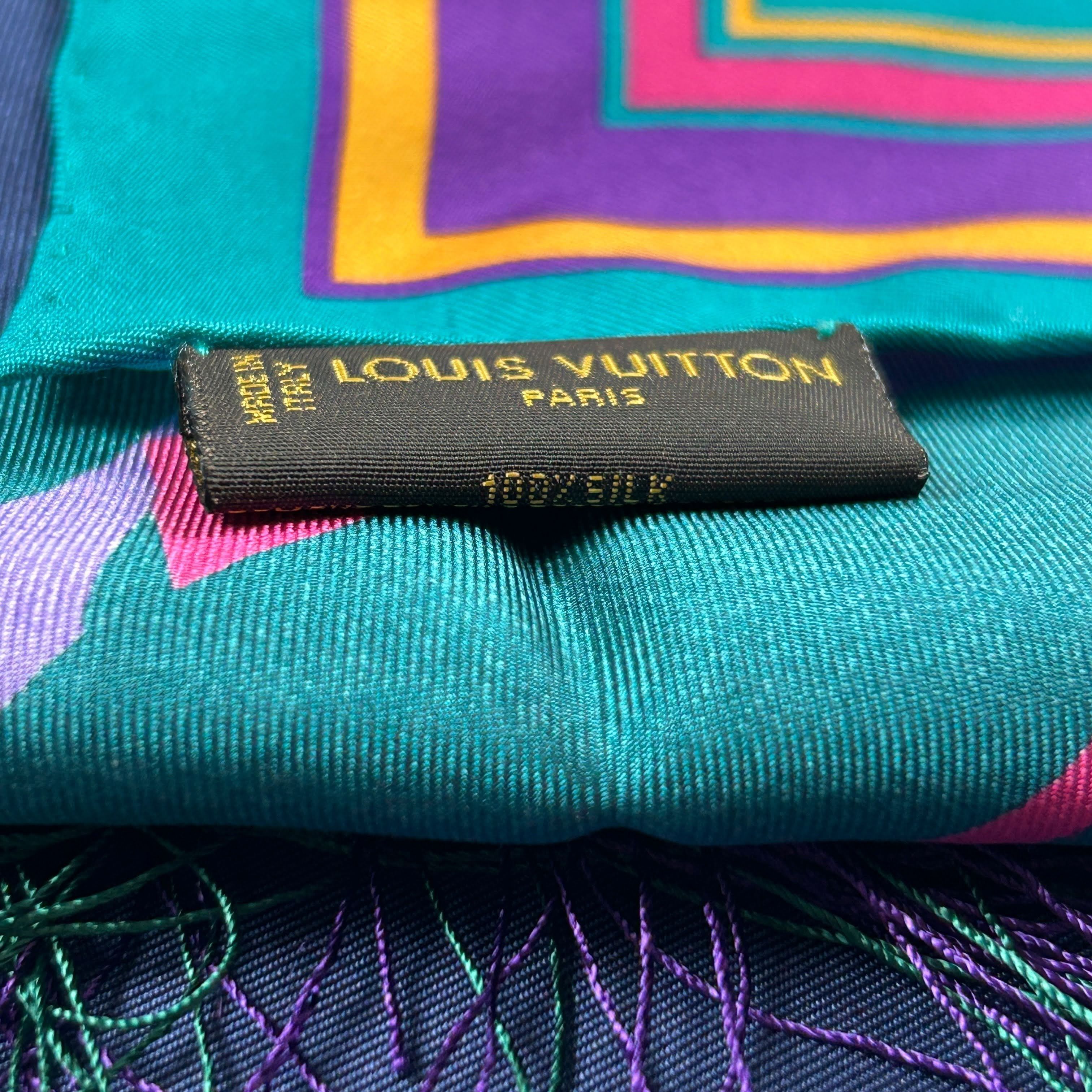 Louis Vuitton Louis Vuitton Pure Silk Giraffe Shawl Scarf Blue Size ONE SIZE - 4 Thumbnail