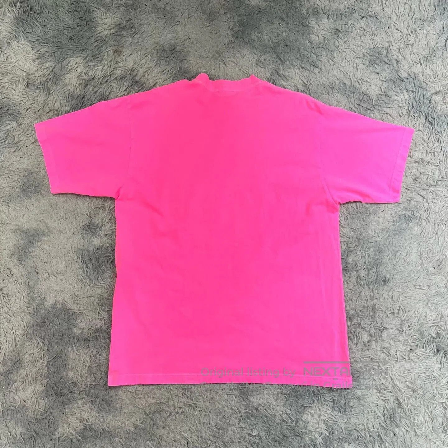 Balenciaga Balenciaga Bright Pink Oversized T-Shirt. Size US S / EU 44-46 / 1 - 2 Thumbnail