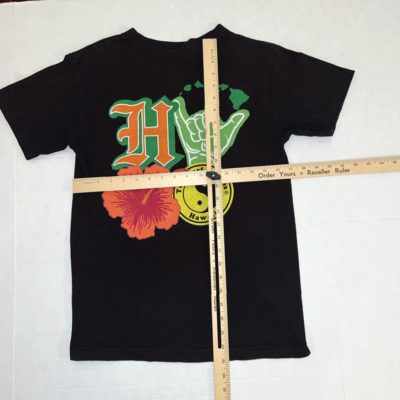 4SDESIGNS VINTAGE T&C Surf Designs Hawaii Shirt Surfer Graphic Print Small Black Mens Short Sleeve Crew Neck T-Shirt Size US S / EU 44-46 / 1 - 7 Thumbnail