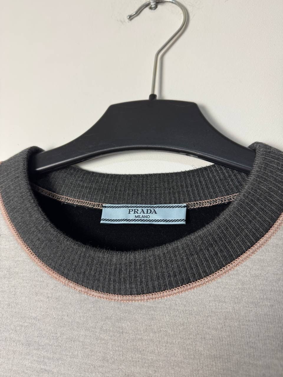 Prada FW17 Prada Bunny Print Short-Sleeved Sweatshirt Size L / US 10 / IT 46 - 3 Thumbnail