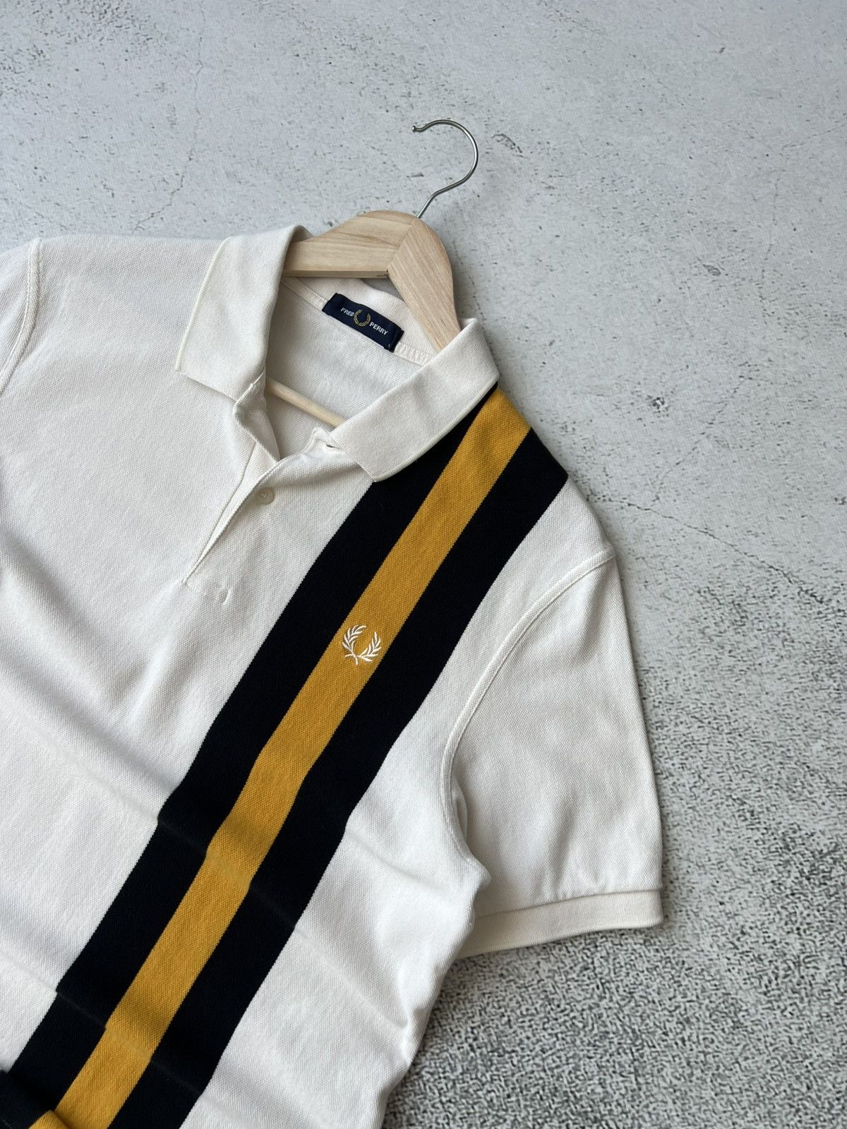 Fred Perry 💫 Fred Perry Polo Shirt – White/Yellow/Black Stripe Rare Size US L / EU 52-54 / 3 - 3 Thumbnail