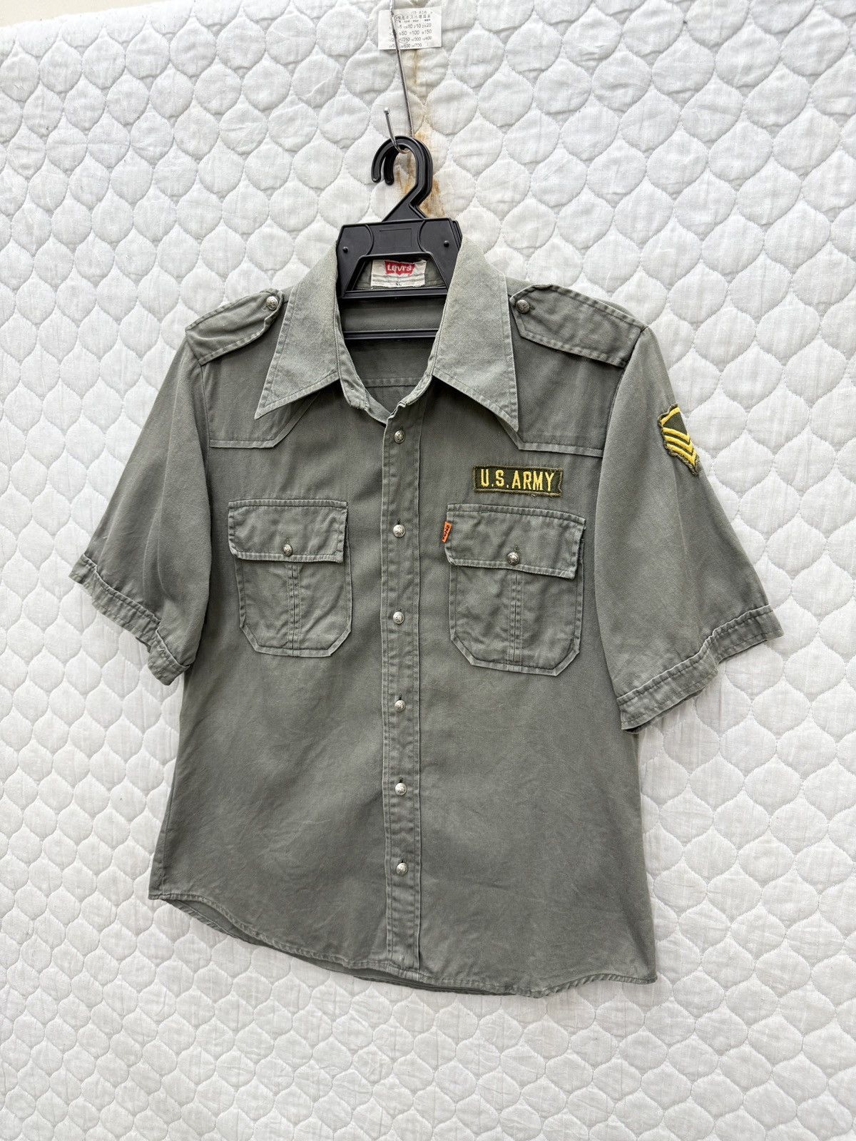 Levi's 🔥🔥🔥ARCHIVE VTG LEVIS SHIRTS Size US M / EU 48-50 / 2 - 3 Thumbnail