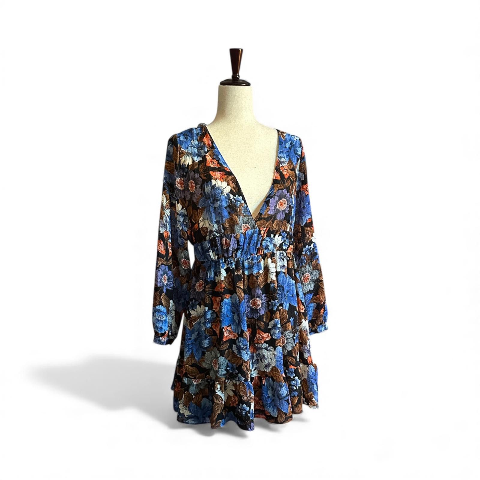 zara v neck denim dress Stylish Denim Halter-Neck Dress from Zara
