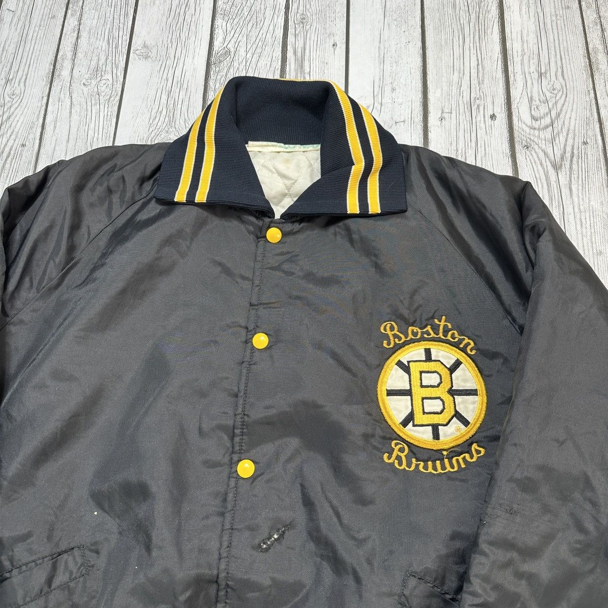 NHL Vintage Boston Bruins jacket Size US M / EU 48-50 / 2 - 3 Thumbnail