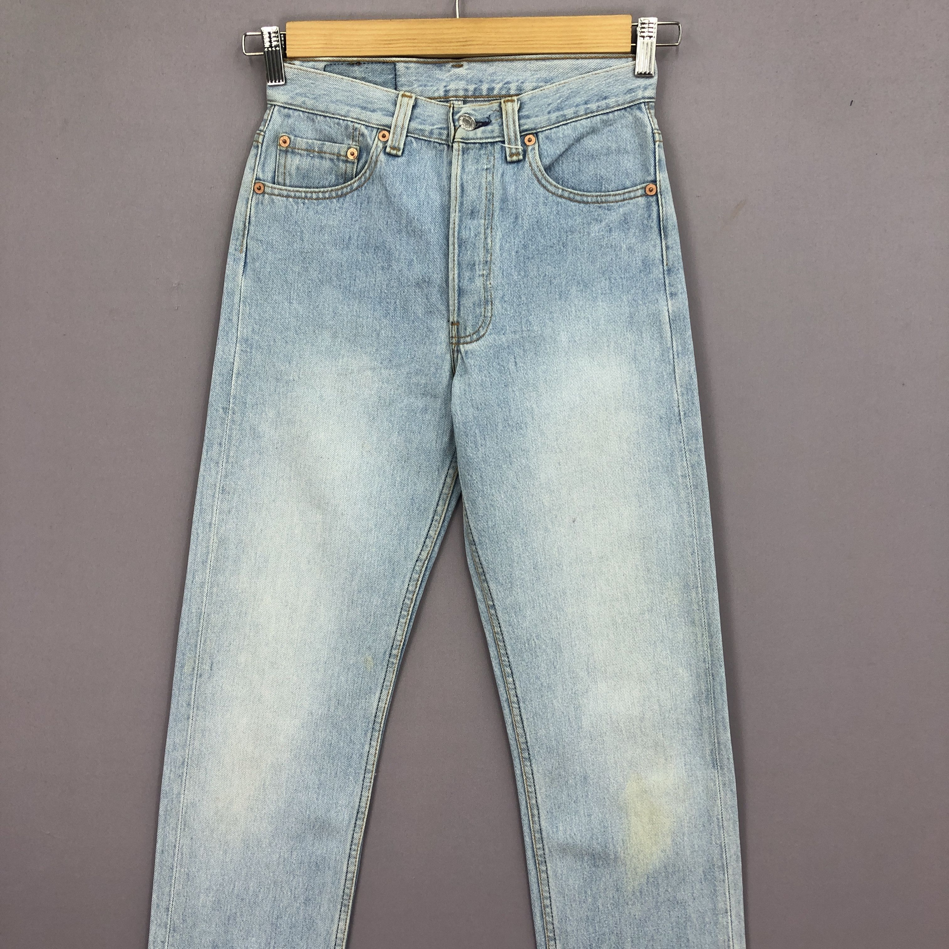 Levi's Vintage 90s Levis 501 Light Wash Jeans Faded Denim GF30285 Size 26" / US 2 / IT 38 - 3 Thumbnail