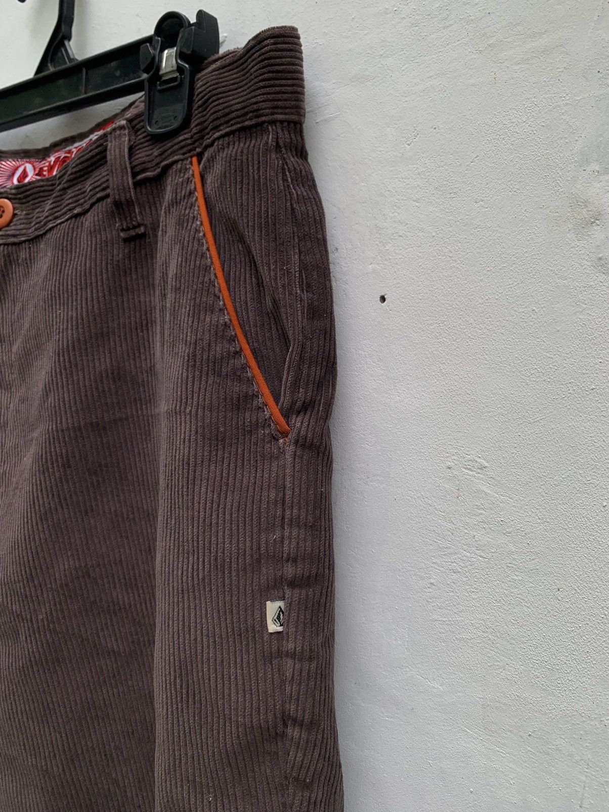 Volcom Vintage 90’s volcom corduroy pants Size US 34 / EU 50 - 2 Thumbnail
