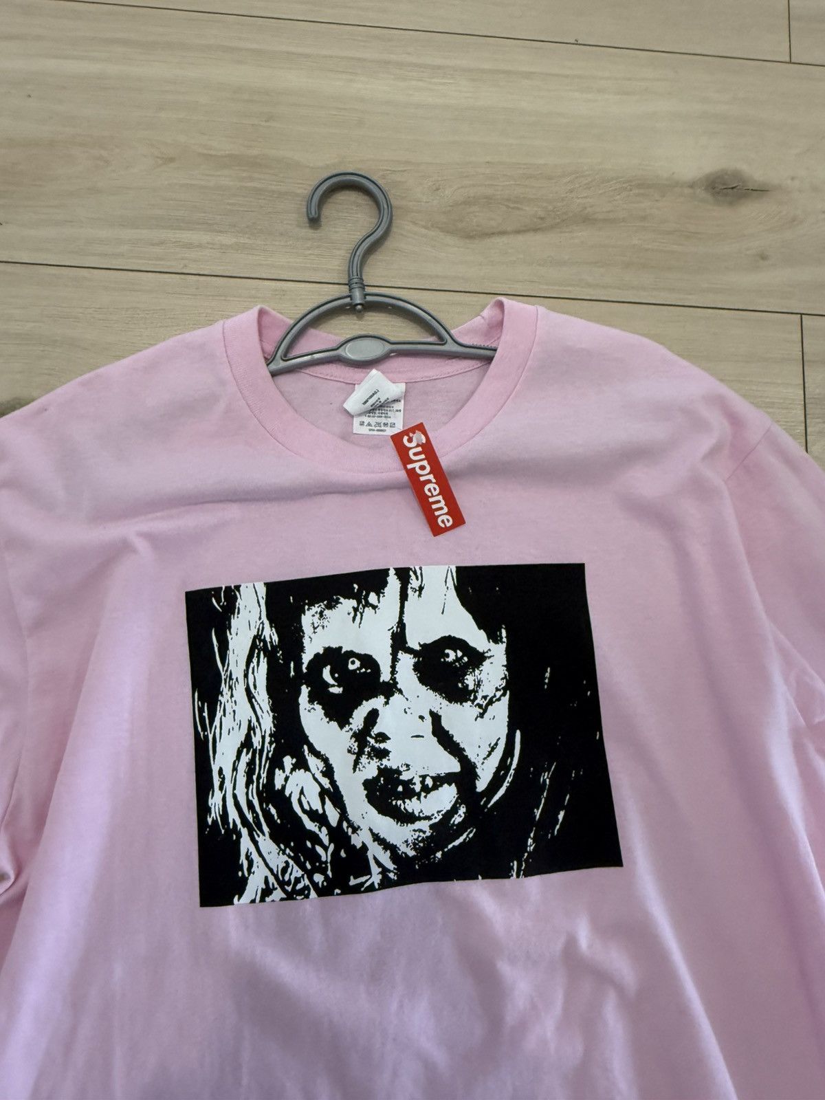 Supreme Supreme The Exorcist Mother L/S Tee Pink Size L DSWT Size US L / EU 52-54 / 3 - 2 Thumbnail