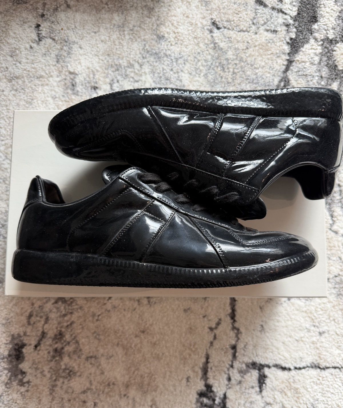Maison Margiela Maison Margiela Replica Gats Size US 8 / EU 41 - 1 Thumbnail
