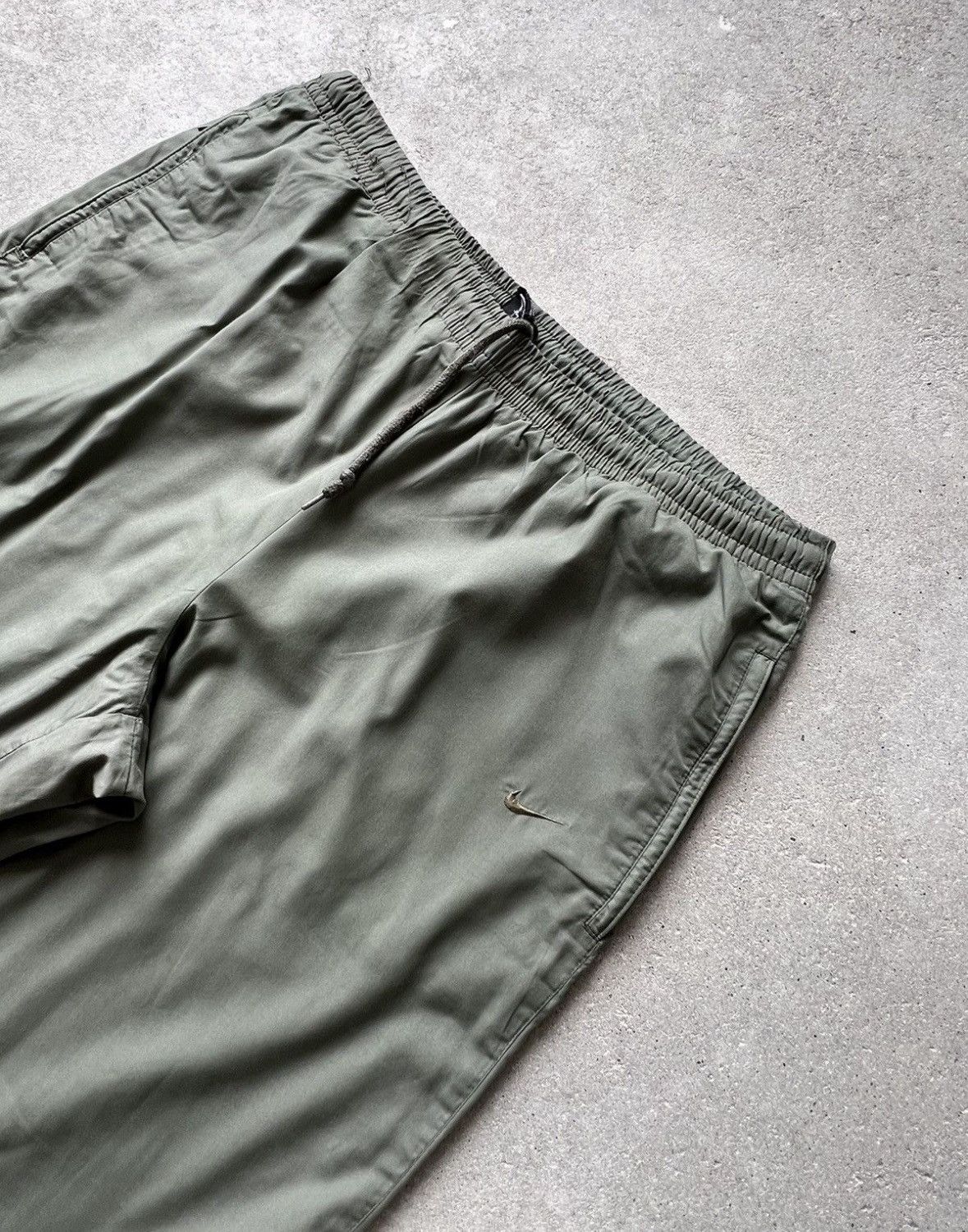 Nike Vintage Nike Track Pants Size US 32 / EU 48 - 5 Thumbnail