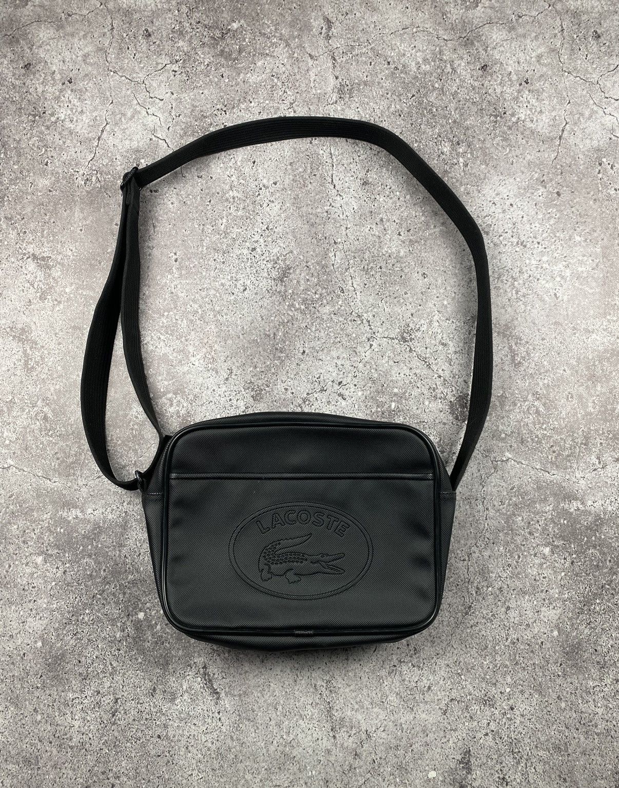 Lacoste Vintage Lacoste big logo Messenger Bag supreme style rareY2k Size ONE SIZE - 3 Thumbnail