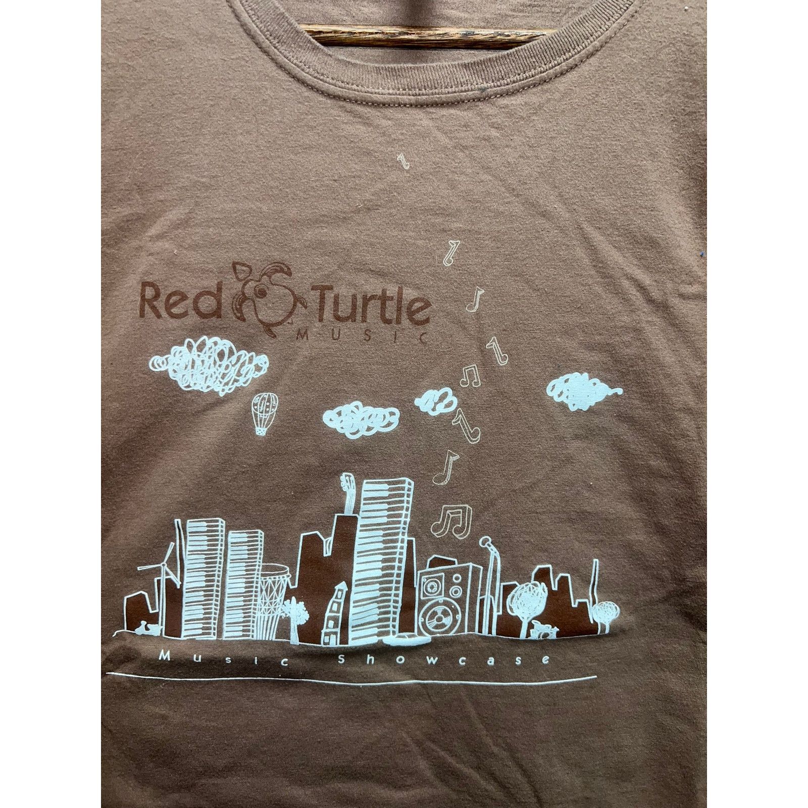 Gildan Womens Red Turtle Music Shirt Top Music Showcase Tee Large Size L / US 10 / IT 46 - 4 Thumbnail