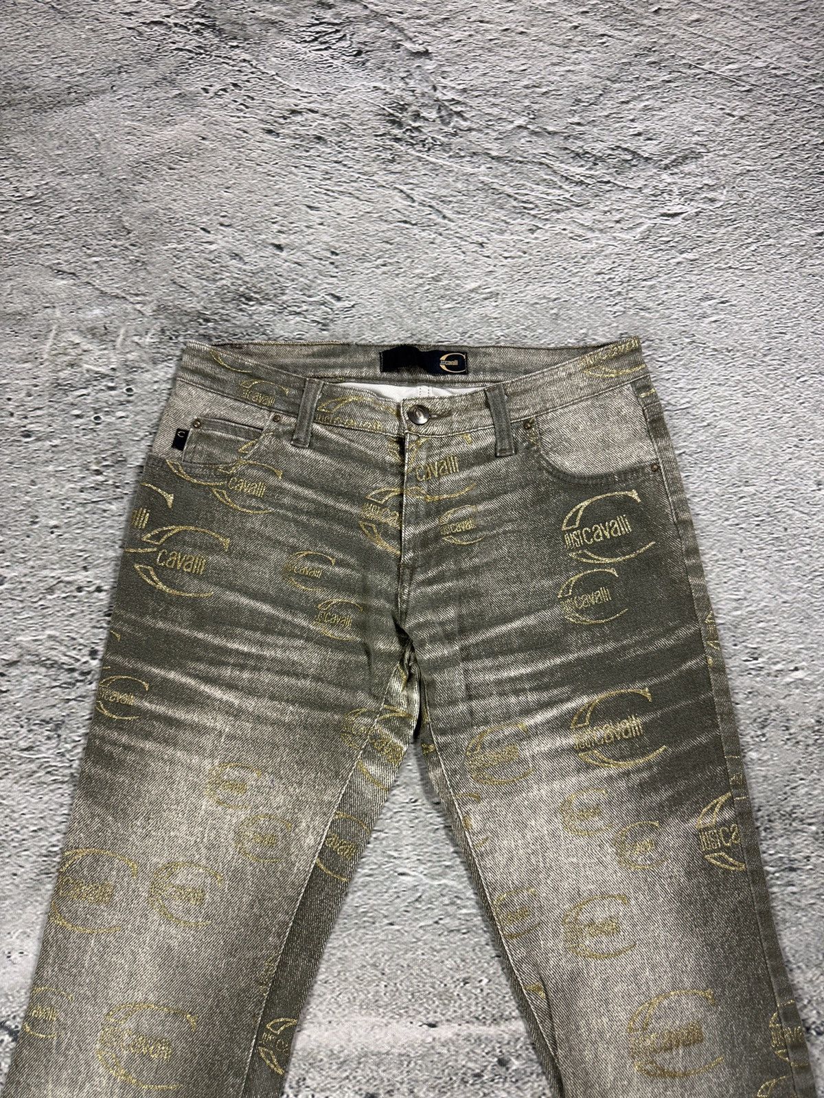 Roberto Cavalli Just Cavalli flared jeans monogram fullprint Y2K washer Size 27" / US 4 / IT 40 - 8 Thumbnail