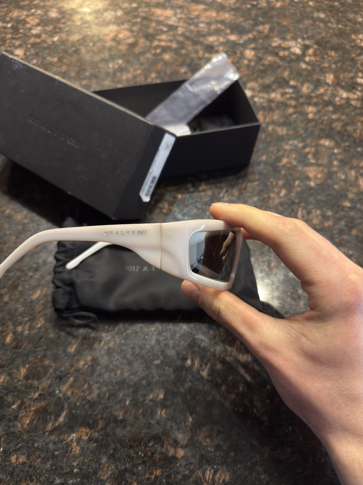 1017 ALYX 9SM Alyx sunglasses and white Size ONE SIZE - 3 Thumbnail