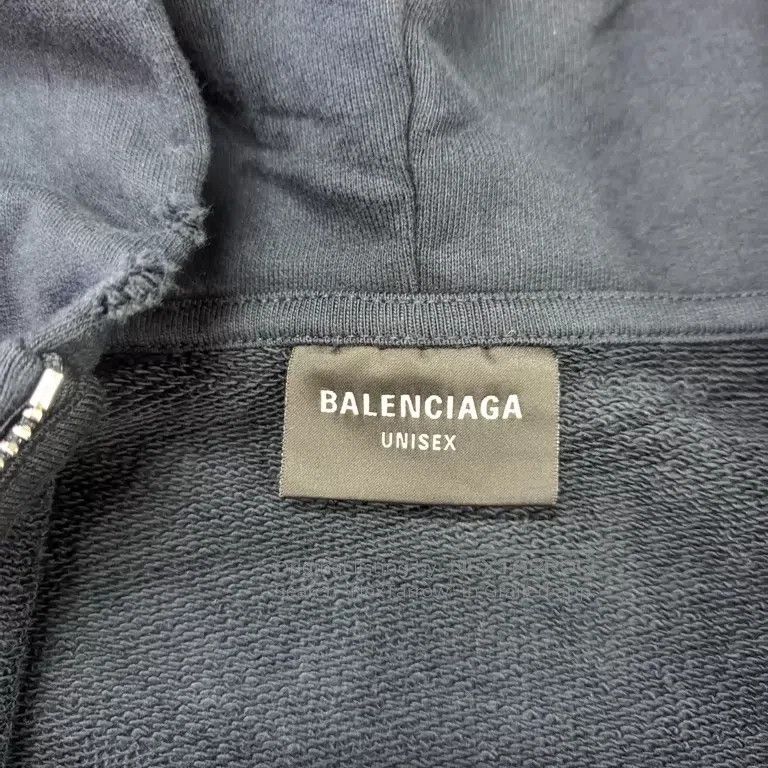 Balenciaga Balenciaga Dark Blue Letter Pattern Printed Zipper Hooded Size US S / EU 44-46 / 1 - 7 Thumbnail