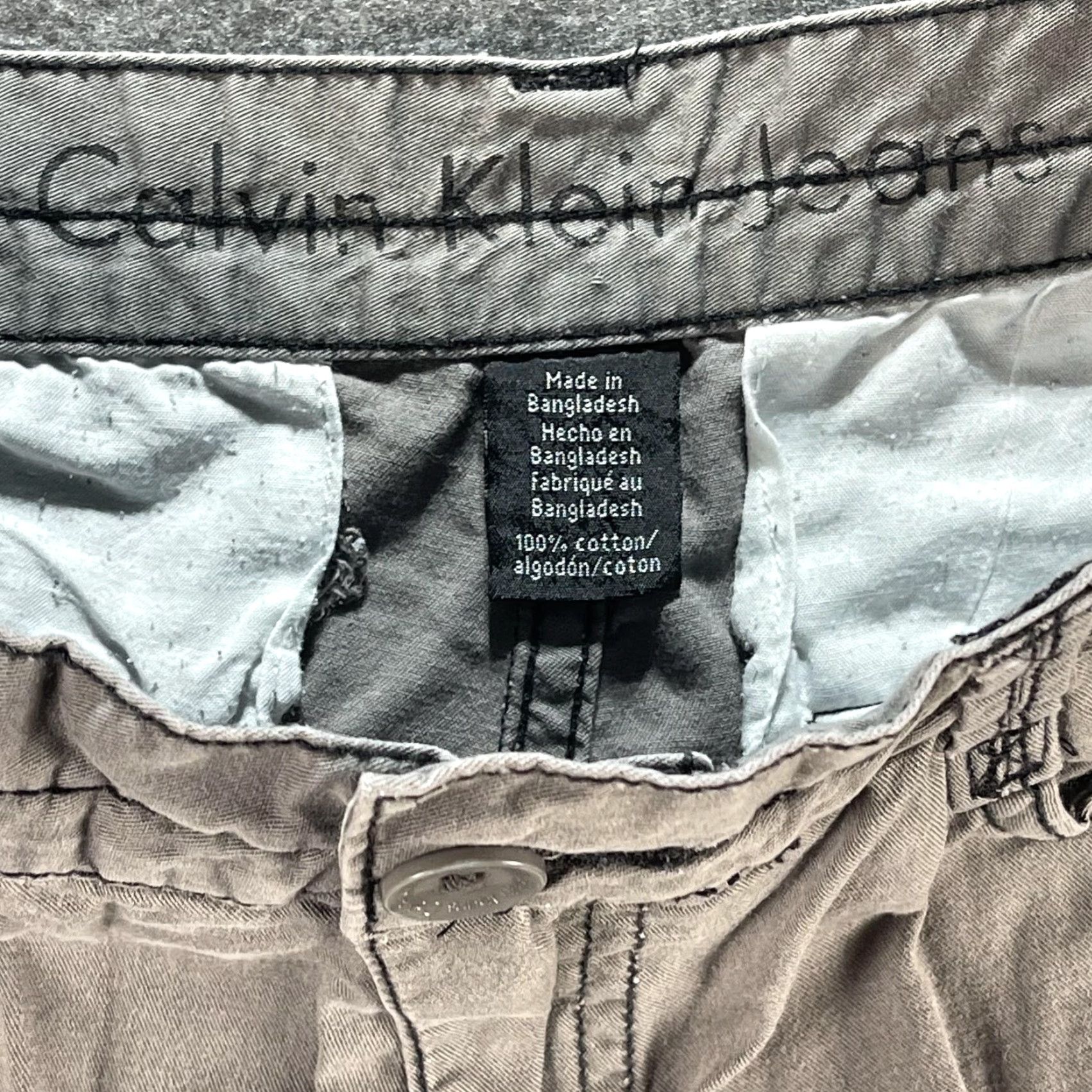 Vintage Calvin Klein Jeans Shorts Cargo Mens 29 Gray 100% Cotton Pockets Casual Summer Size US 29 - 6 Thumbnail