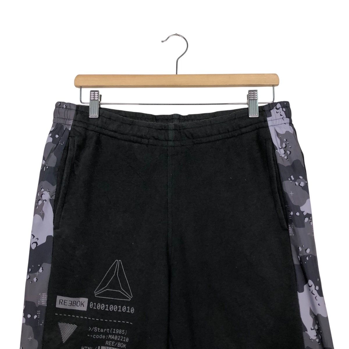Japanese Brand 📌Vintage Sweatpants Jogger Reebok Big Logo Size US 32 / EU 48 - 4 Thumbnail
