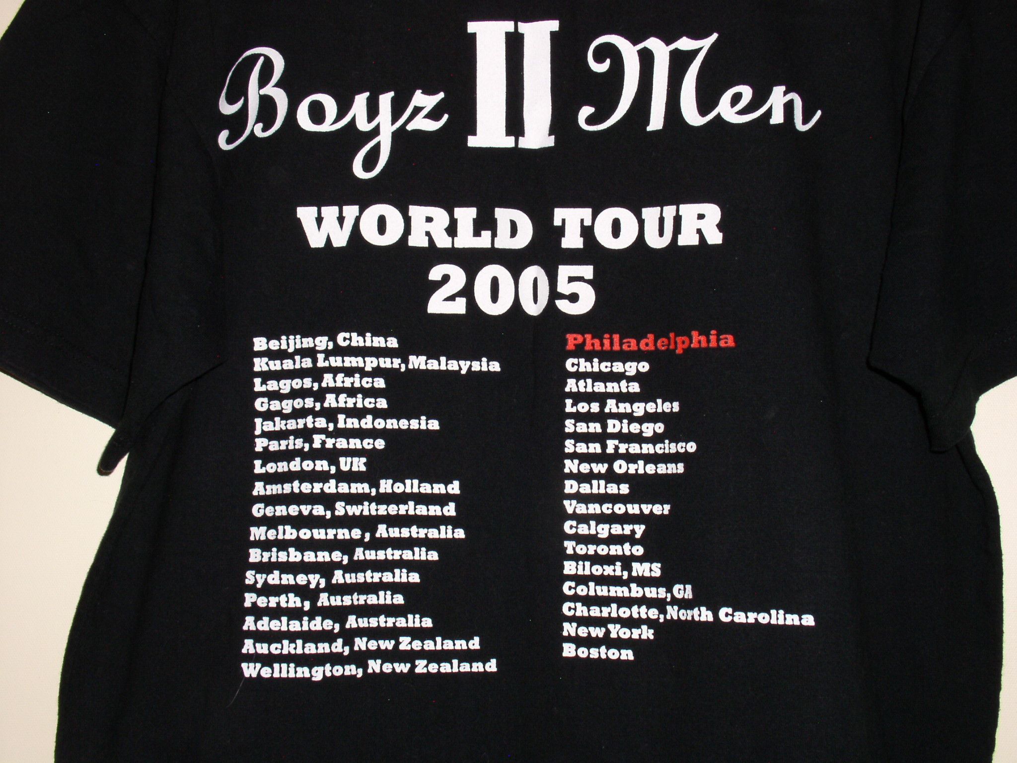 Rap Tees Boyz II Men Concert Tour T Shirt Vintage 2005 Philadelphia Size US XL / EU 56 / 4 - 5 Thumbnail