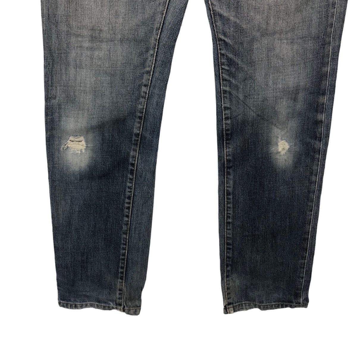 Japanese Brand 🔥RARE DISTRESSED DENIM JEANS PUNK STYLE UNIQLO JAPAN S-001 Size US 30 / EU 46 - 3 Thumbnail