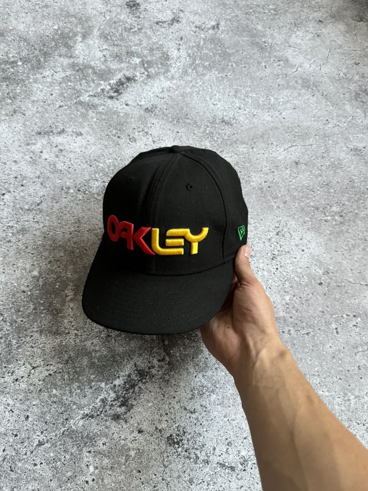 Oakley × Vintage Vintage Oakley X New Era big logo cap Size ONE SIZE - 2 Thumbnail