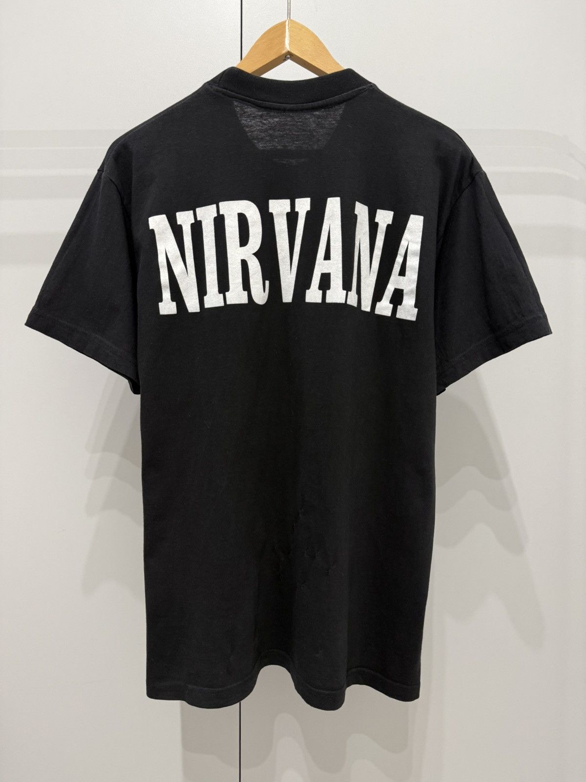 Vintage Vintage Kurt Cobain Nirvana Memorial Band T Shirt 1994 Size US M / EU 48-50 / 2 - 3 Thumbnail