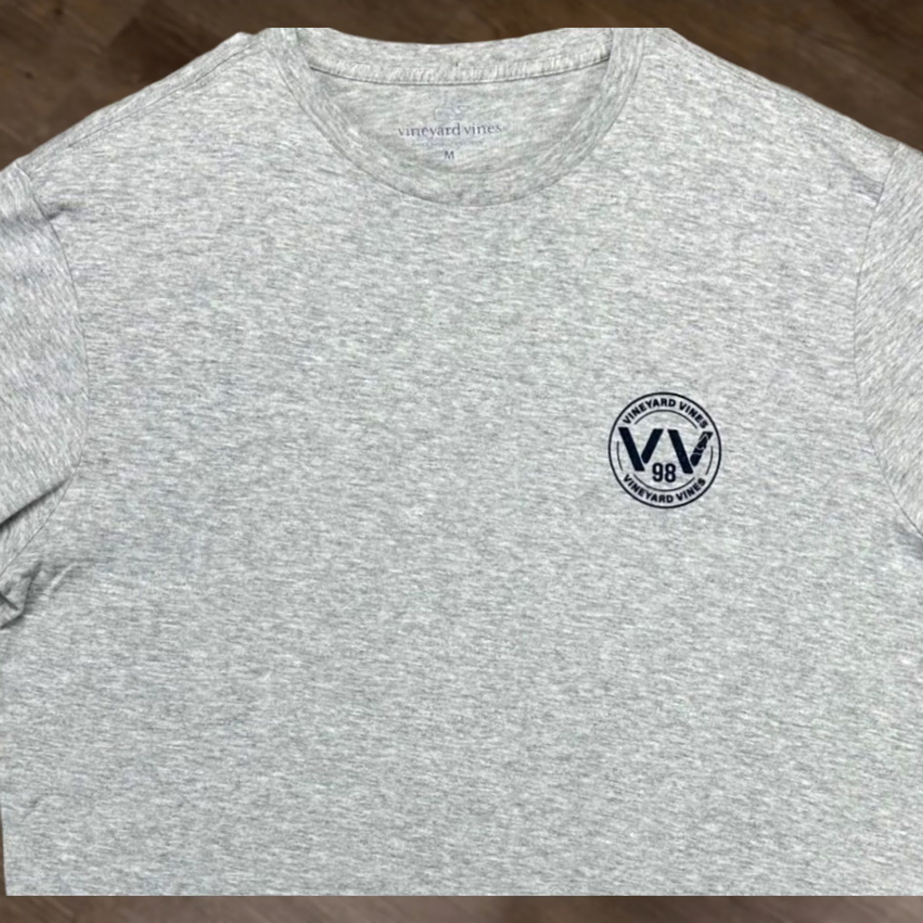 Vineyard Vines Vineyard Vines Sweatshirt Shirt Mens Medium Grey Graphic Print Crew Neck Pullover Size US M / EU 48-50 / 2 - 1 Thumbnail