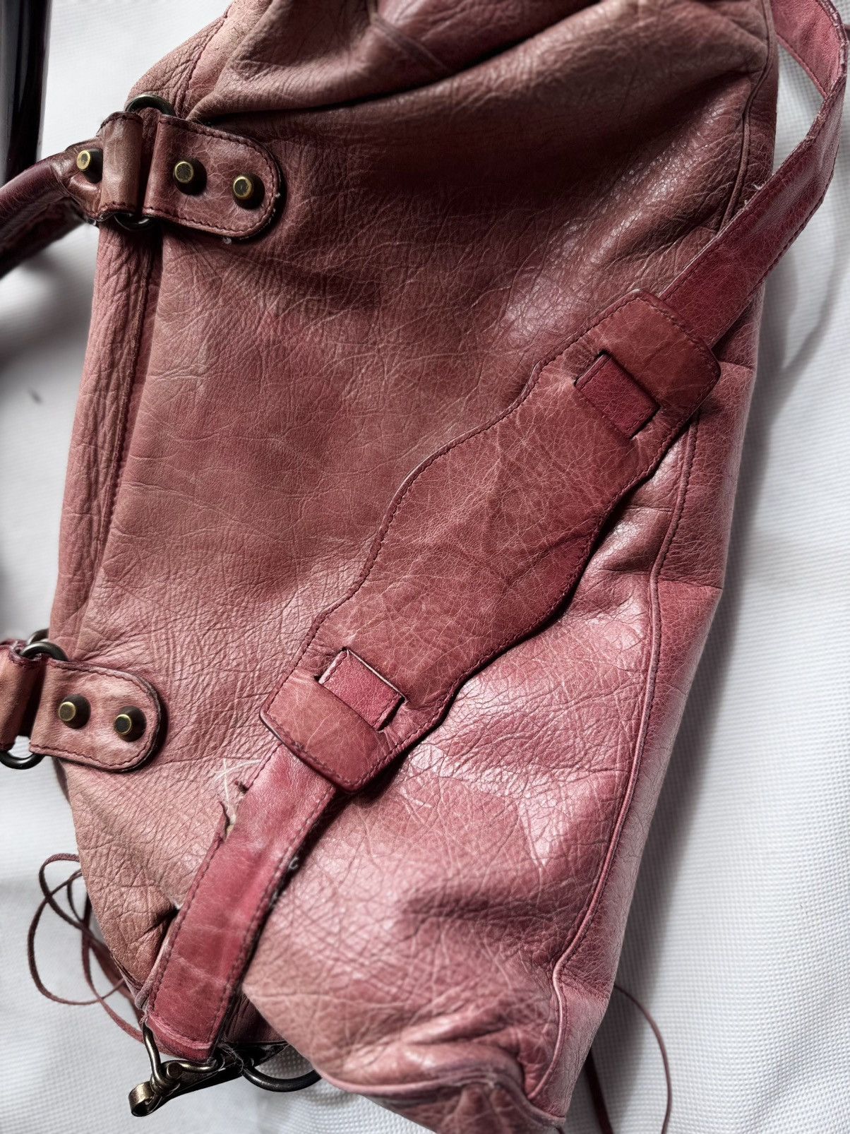 Balenciaga × Designer × Vintage Vintage Balenciaga City Bag Distressed Leather Handbag Size ONE SIZE - 22 Thumbnail