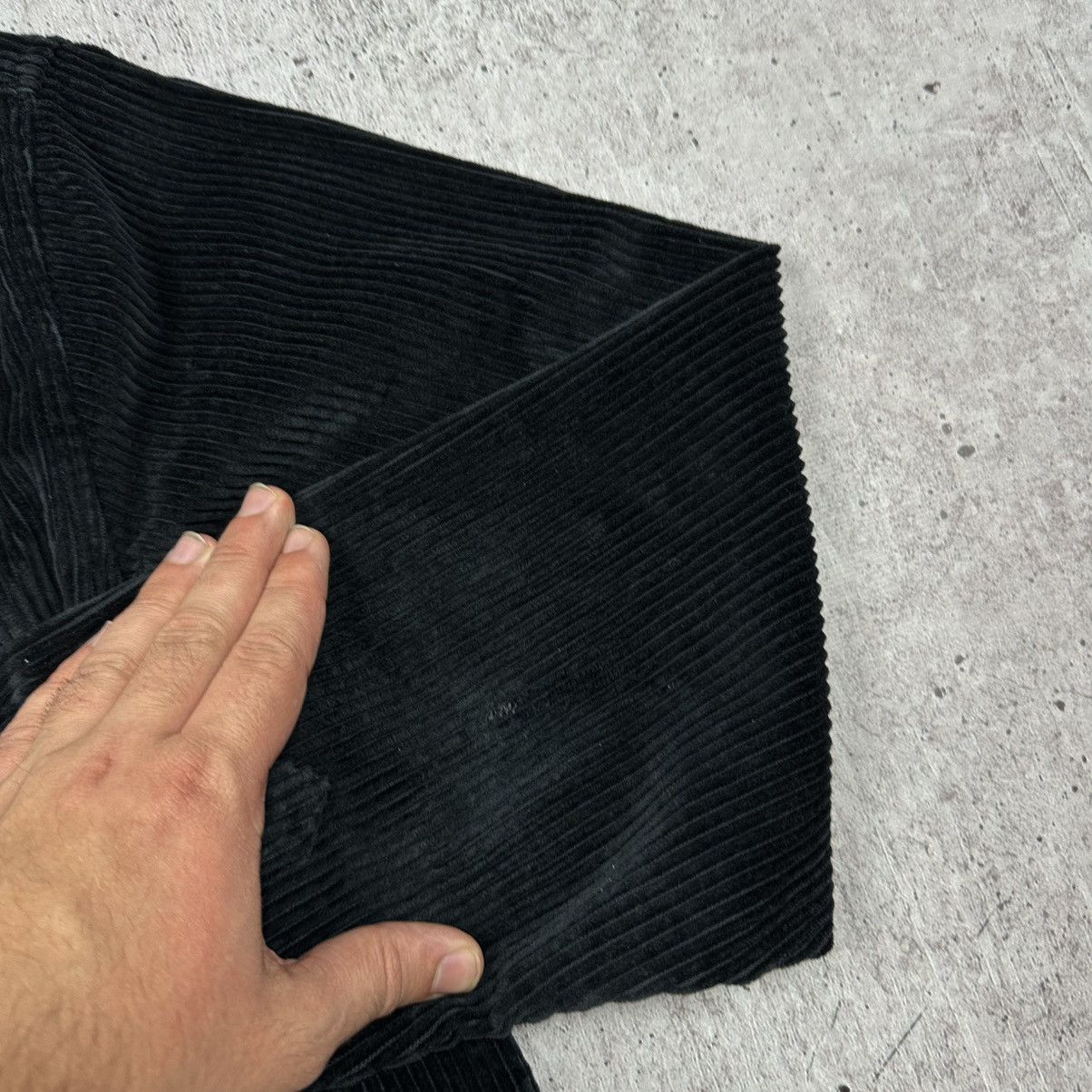Acne Studios Acne Studios Vintage Corduroy Black Overshirt Size US S / EU 44-46 / 1 - 6 Thumbnail