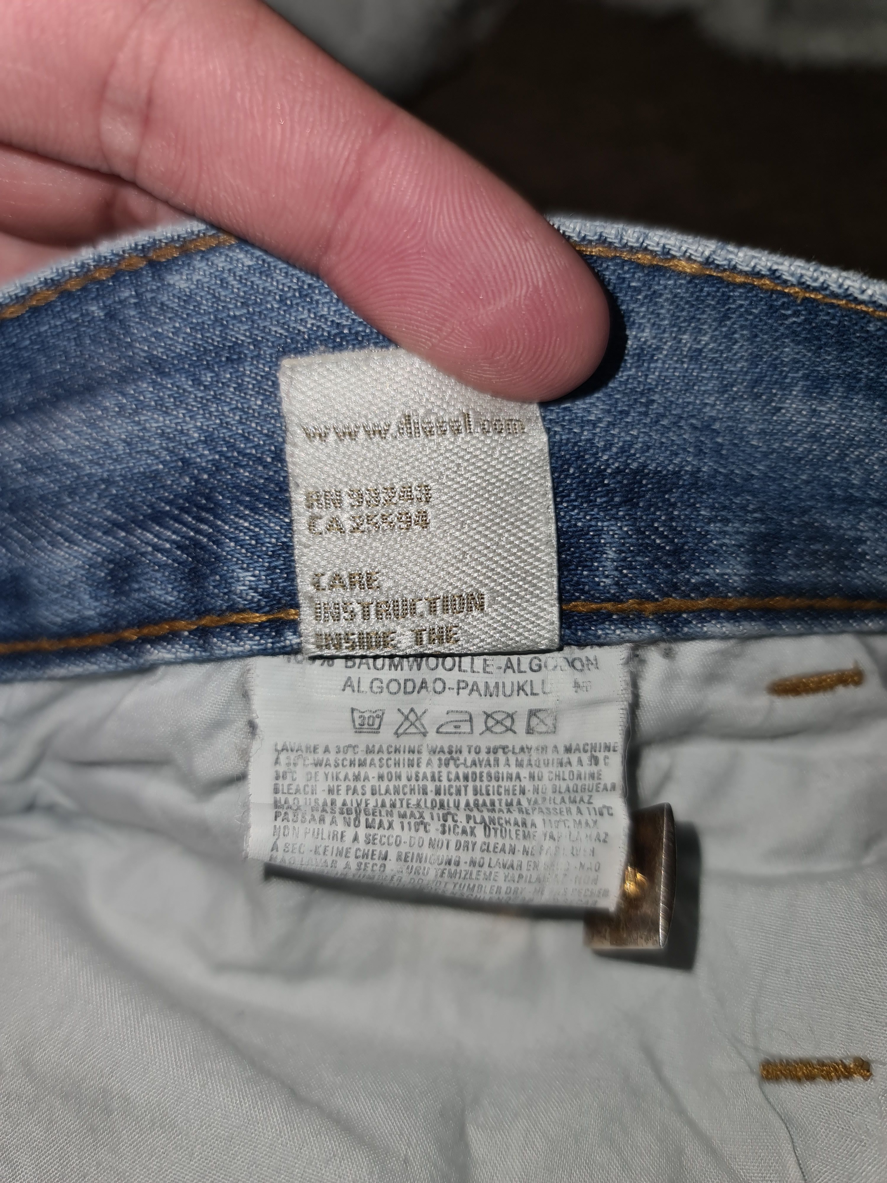 Diesel Vintage Diesel Blue Distressed Jeans Pants Size US 33 - 15 Thumbnail