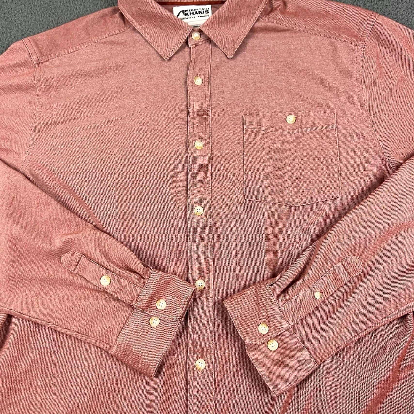 Mountain Khakis Mountain Khakis Shirt Mens XXL Red Long Sleeve Button-Up Flannel Solid Button-Down 2XL Men Size US XXL / EU 58 / 5 - 2 Thumbnail