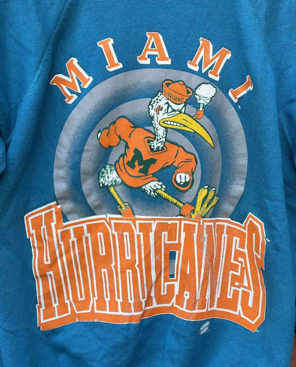 Hanes Vintage 90s Hanes NCAA Miami Hurricanes Graphic Crewneck Size US L / EU 52-54 / 3 - 3 Thumbnail