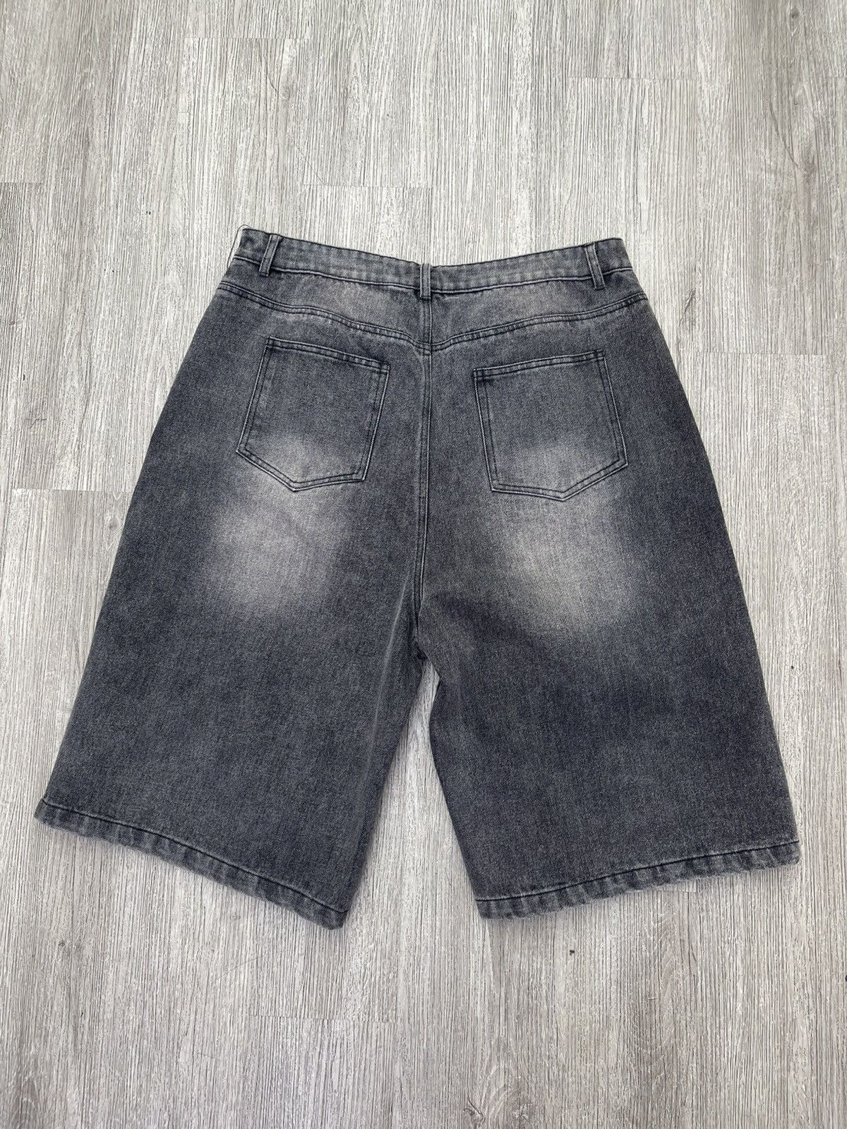 Vale Vale lives “football” Denim Shorts (black) Size US 34 / EU 50 - 2 Thumbnail