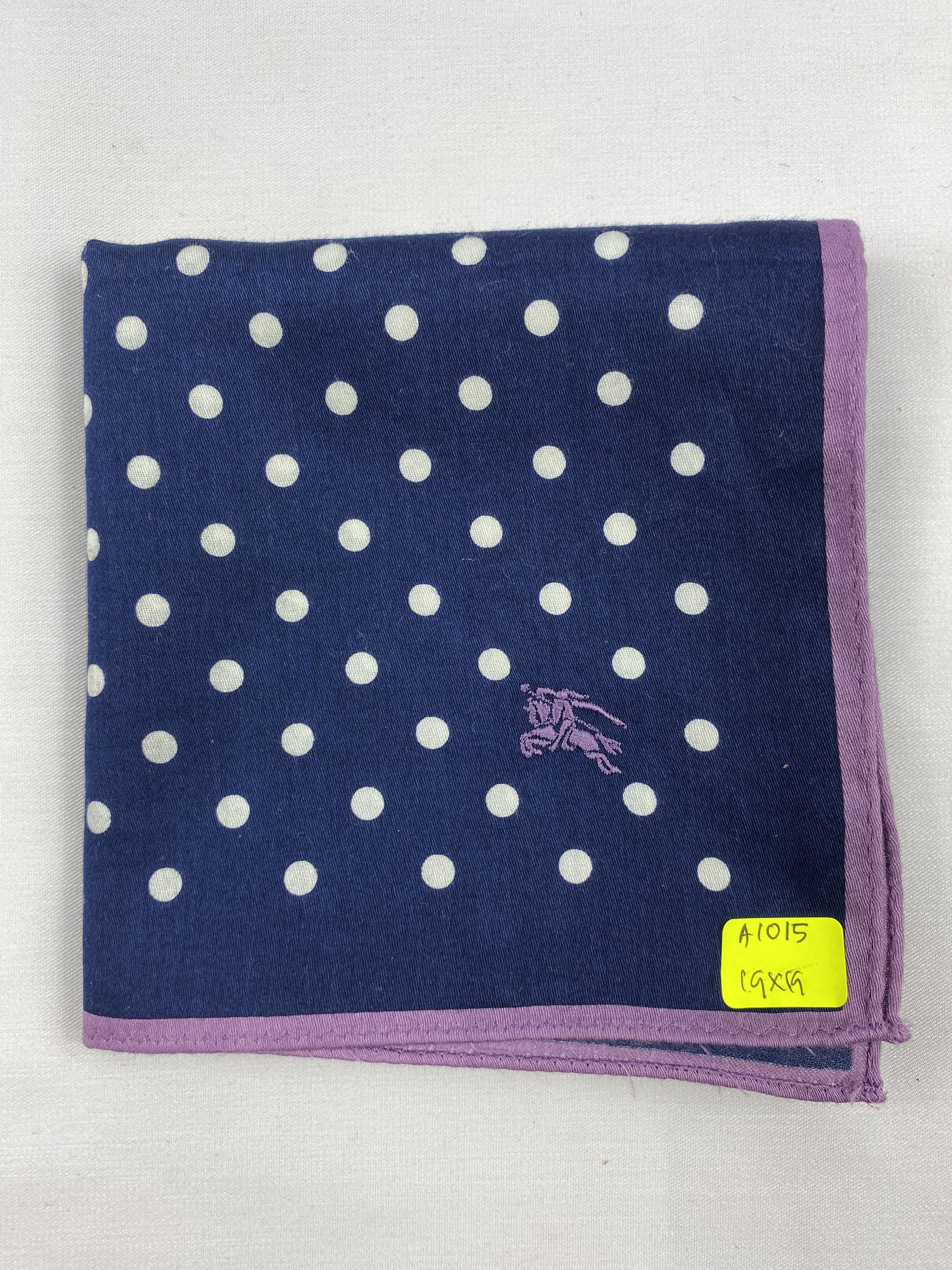Burberry Burberry Handkerchief / Bandana / Neckerchief Size ONE SIZE - 6 Thumbnail