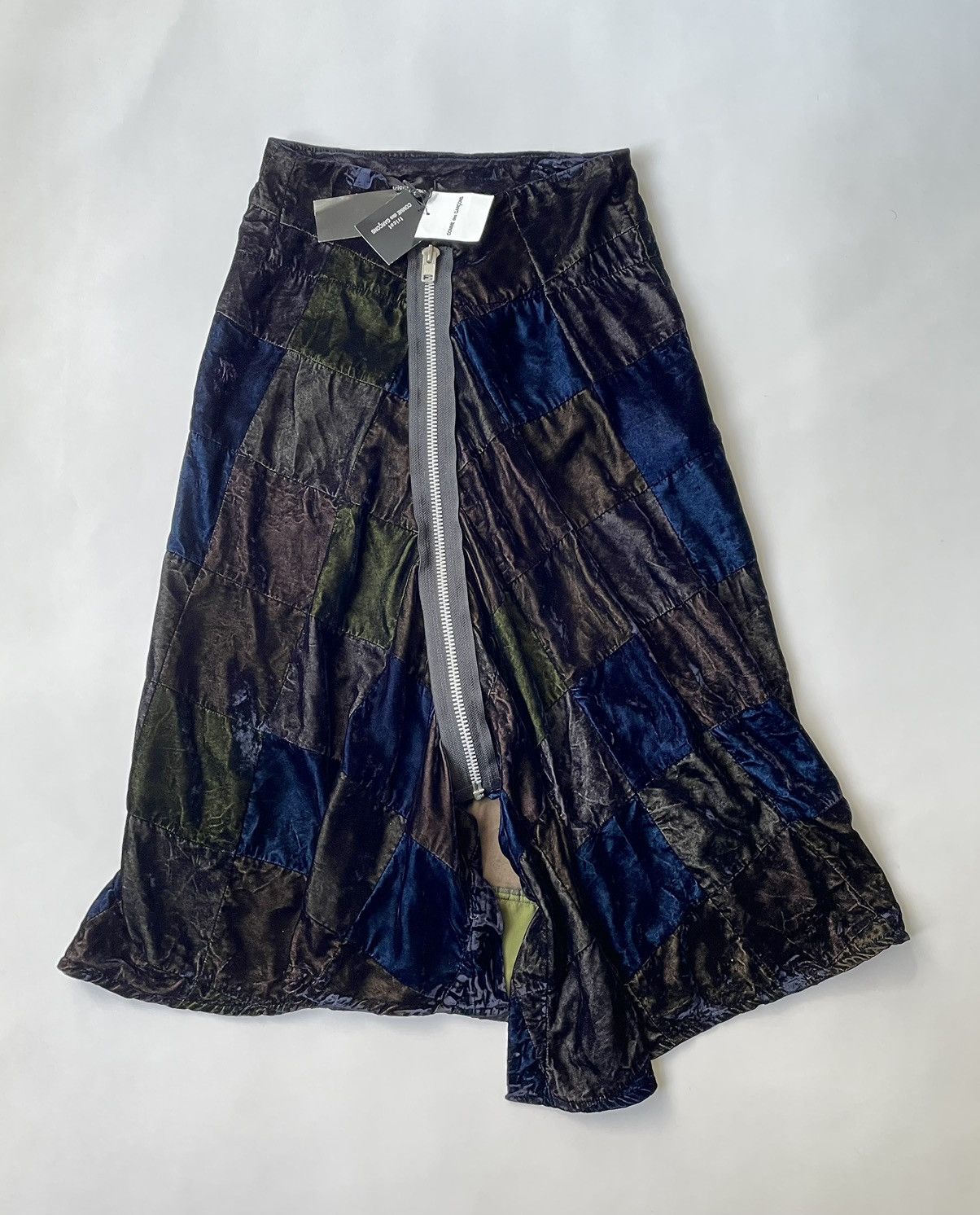 Comme des Garcons S/S 04 Patchwork Velvet Biker Skirt Size 26" / US 2 / IT 38 - 1 Thumbnail