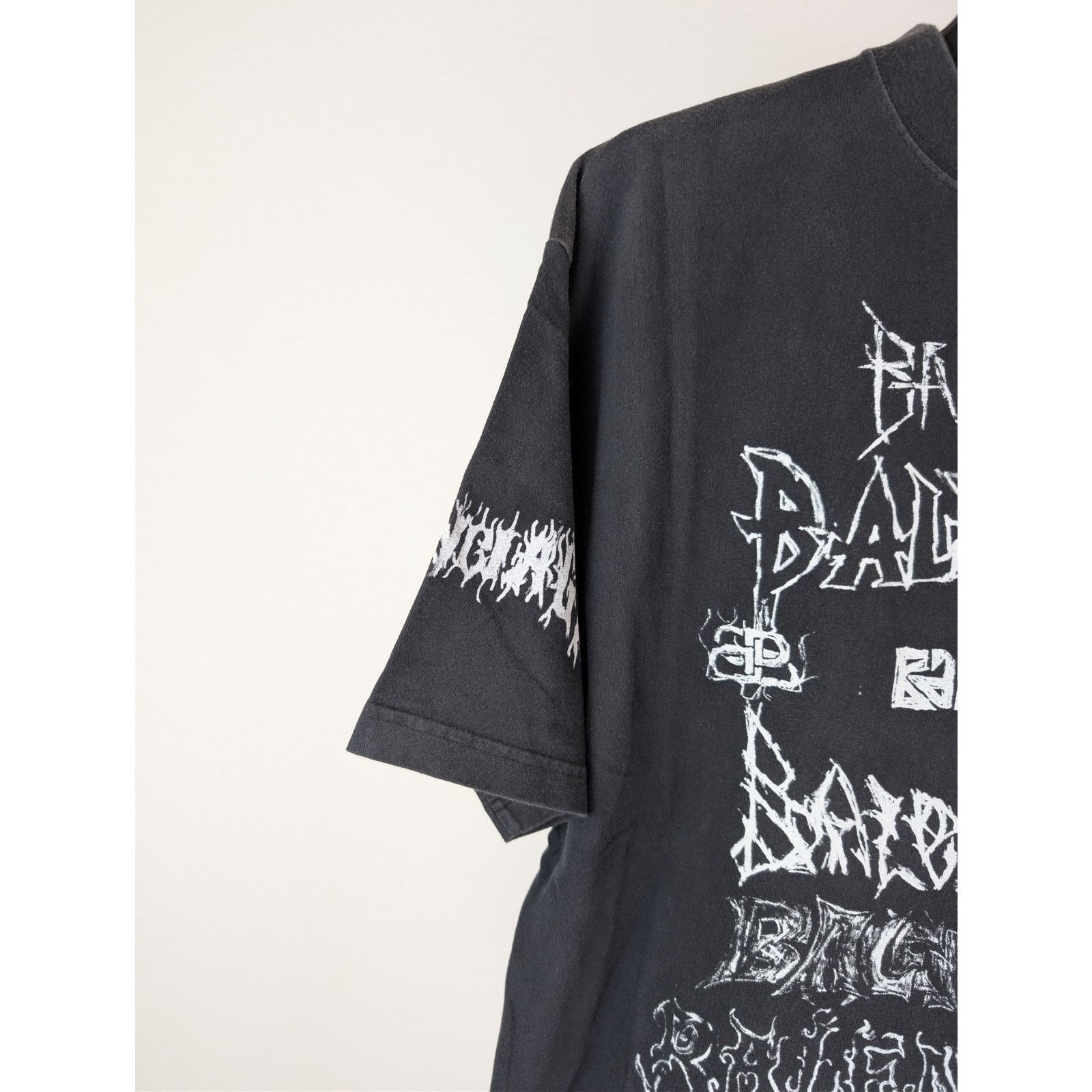 Balenciaga o1rshd1 Heavy Graphic Print DIY Metal Logo T-shirt in Black Size US M / EU 48-50 / 2 - 6 Thumbnail