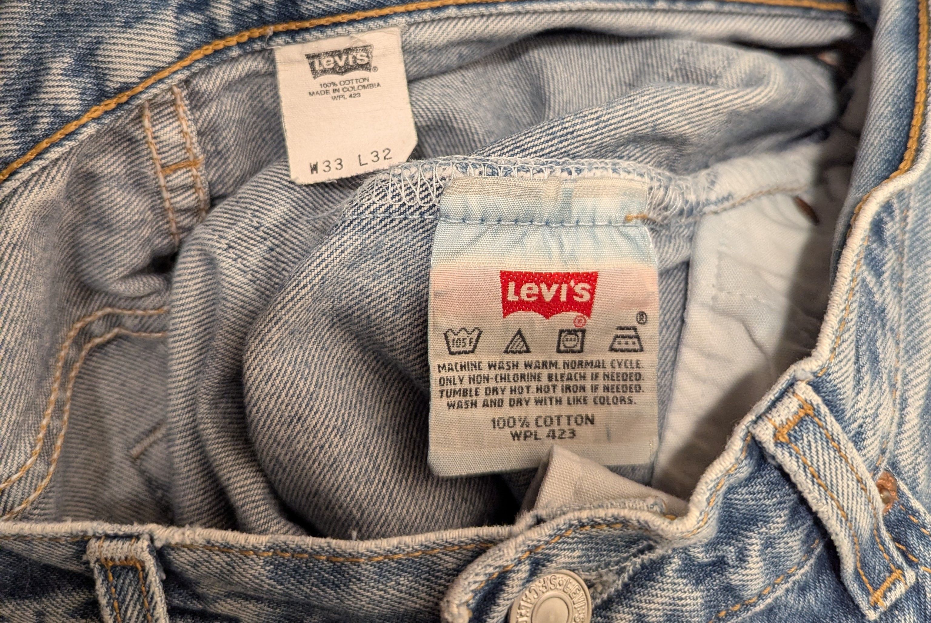 Levi's Vtg Levis 501 classic batwing 2002 Made in Columbia faded Size US 32 / EU 48 - 4 Thumbnail