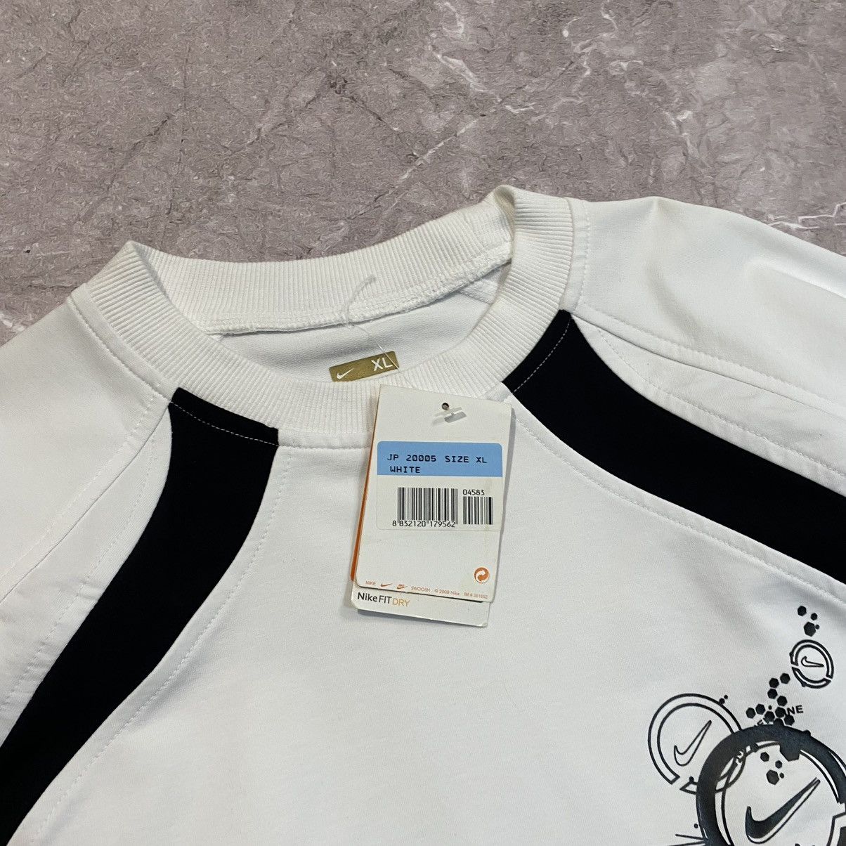 Nike NEW WITH TAG ! VINTAGE NIKE SWEATSHIRT WHITE 00S Size US XL / EU 56 / 4 - 10 Thumbnail