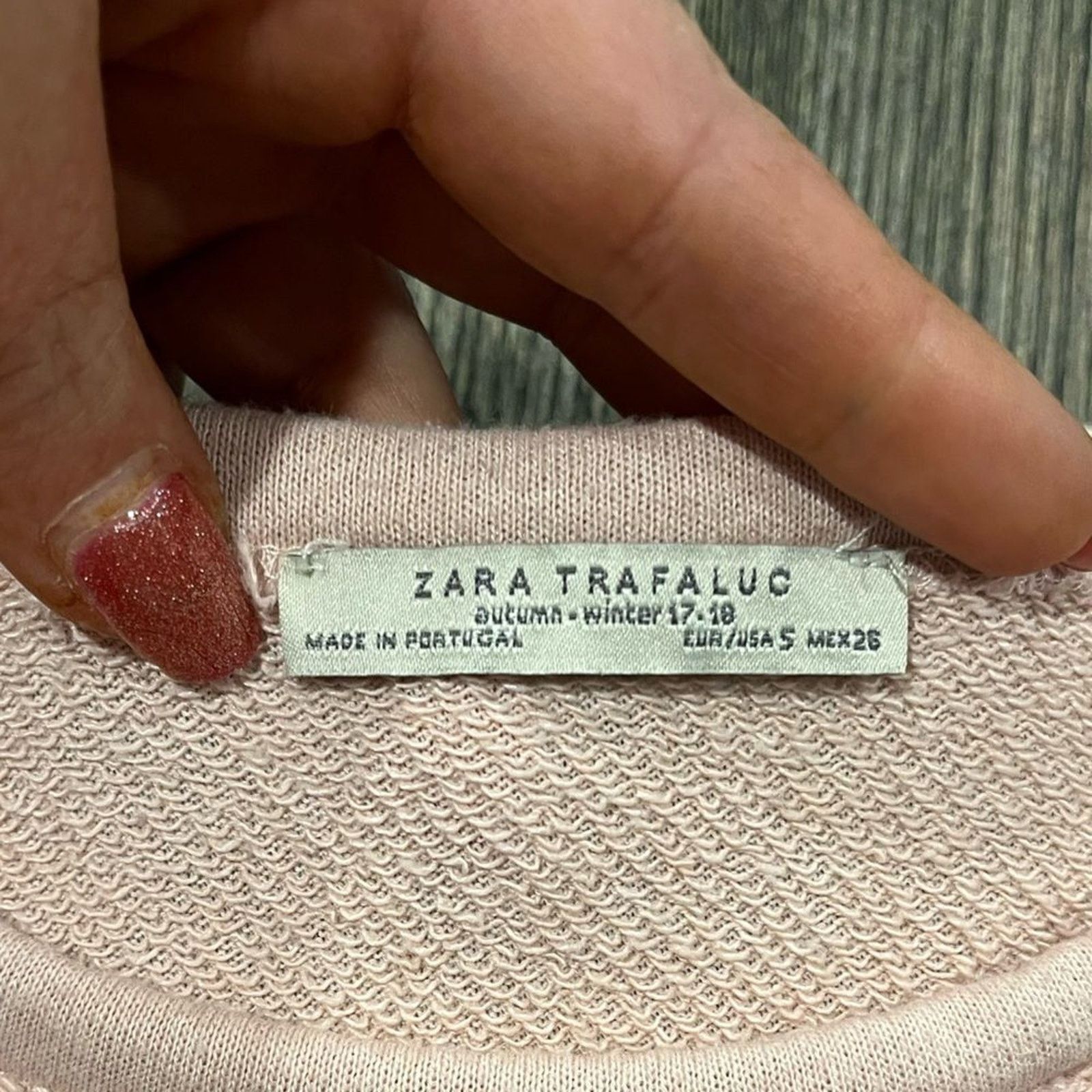 Zara Zara Trafaluc Sweater Cropped Looking for my Principino Size S / US 4 / IT 40 - 2 Thumbnail