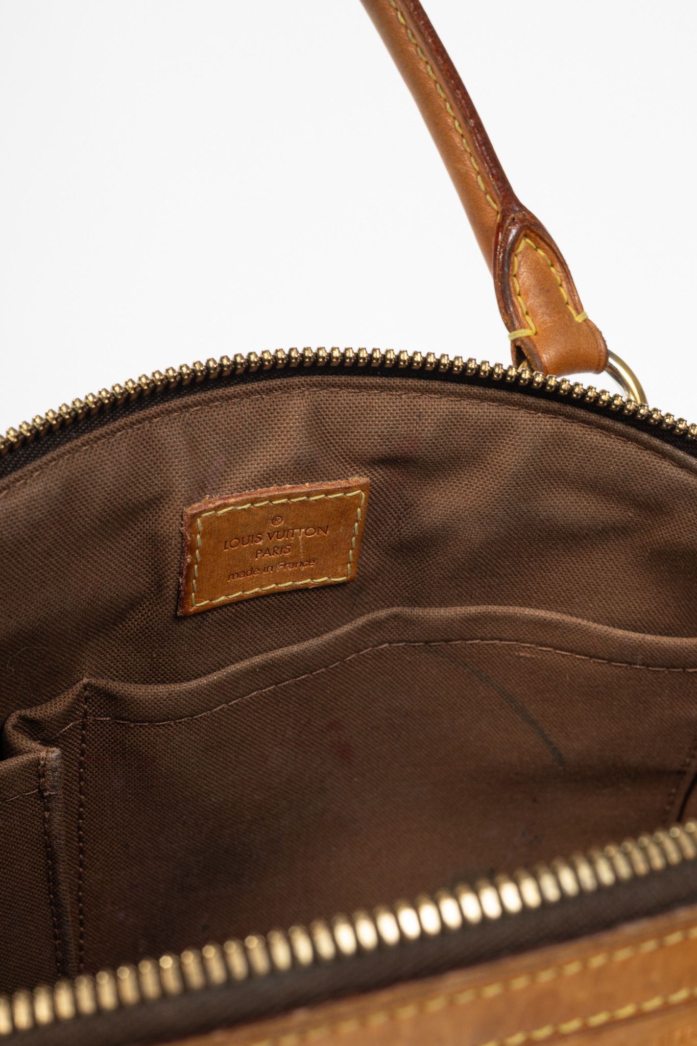 Louis Vuitton Louis Vuitton Tivoli PM Monogram Canvas & Leather Handbag Size ONE SIZE - 11 Thumbnail
