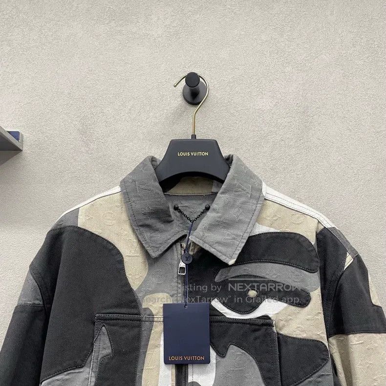 Louis Vuitton Louis Vuitton Geometric portrait collage denim jacket Size US S / EU 44-46 / 1 - 4 Thumbnail