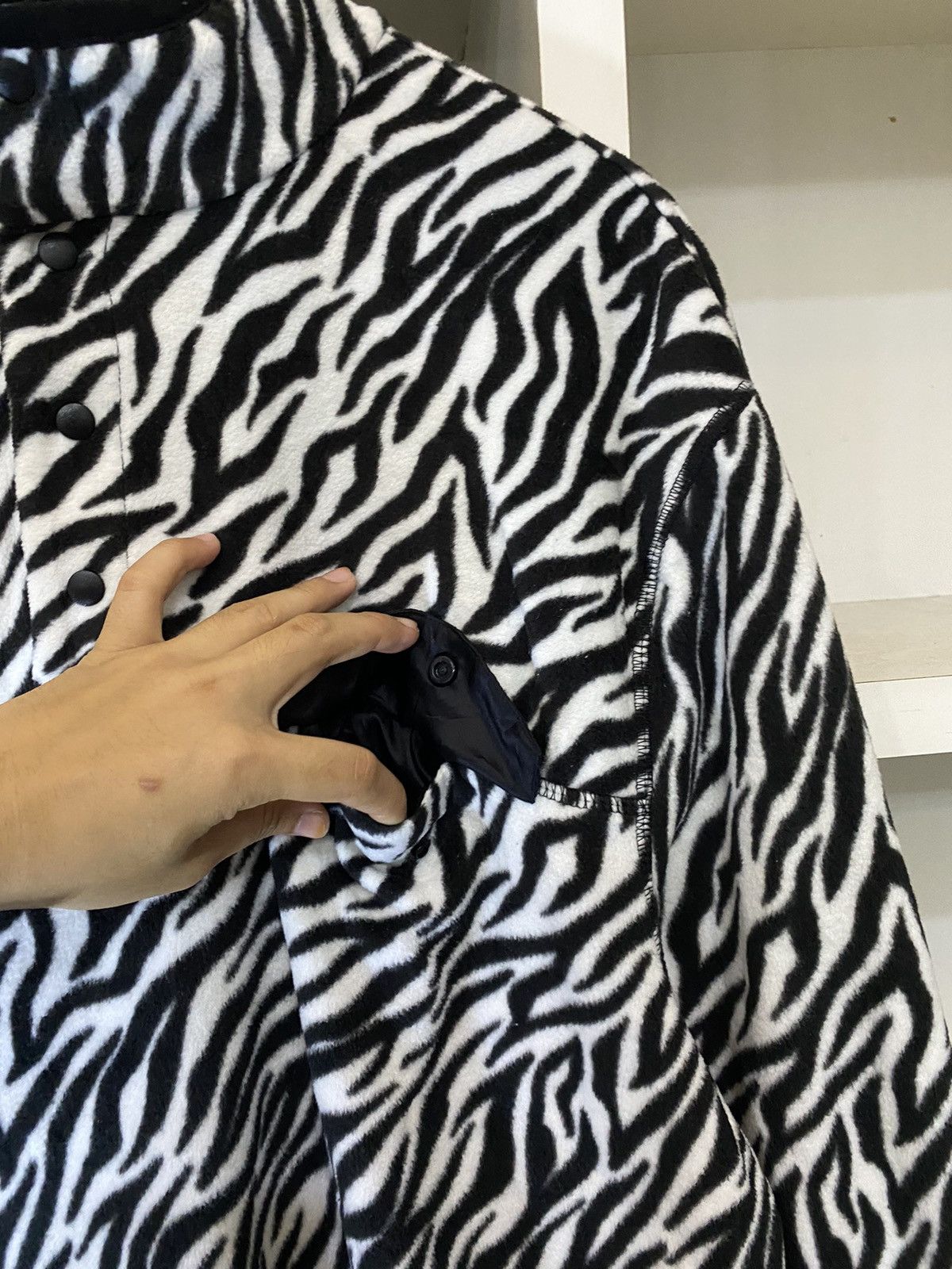 Japanese Brand Wego printed Fleece Wear Size US M / EU 48-50 / 2 - 7 Thumbnail