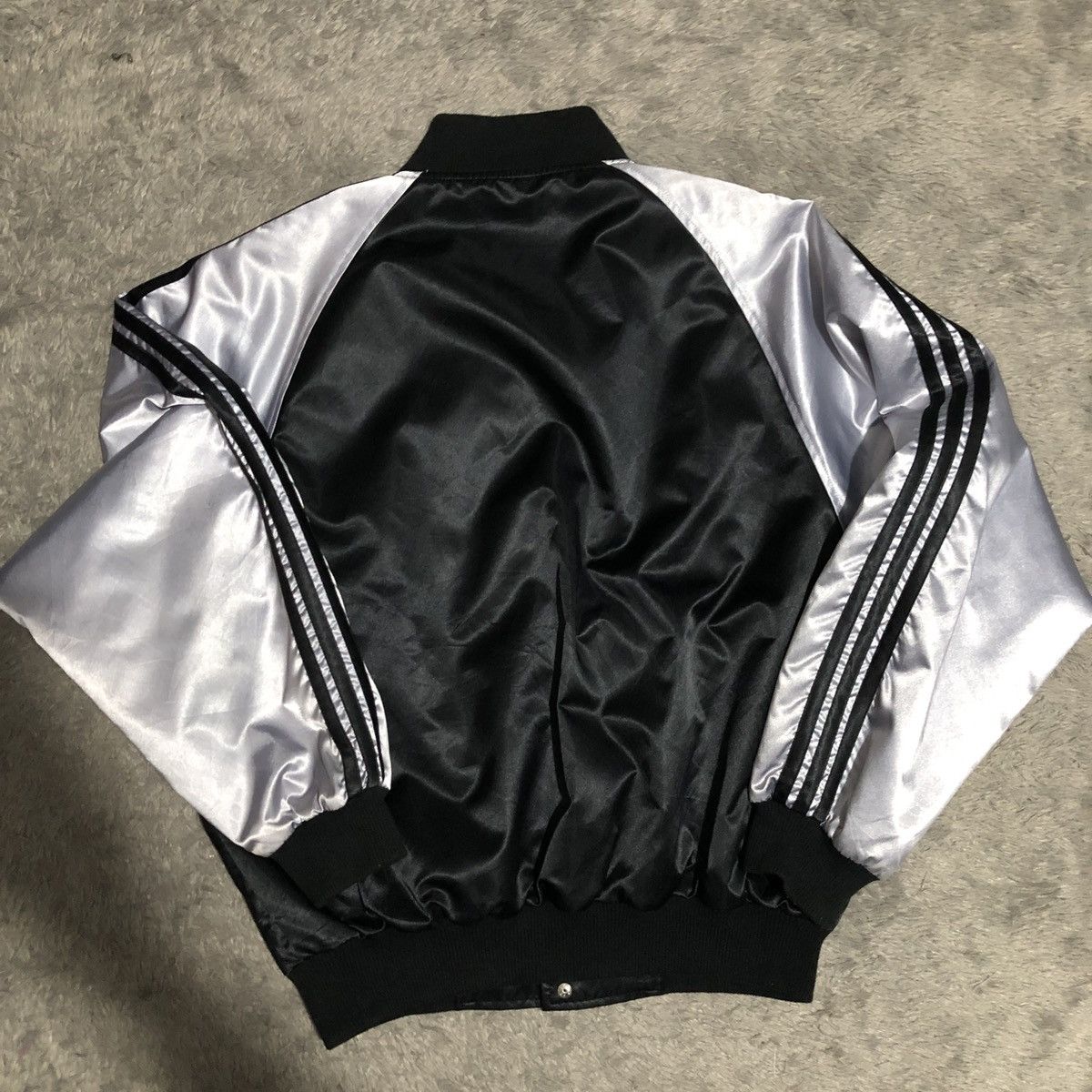 Adidas × Vintage VTG 90’ ADIDAS BOMBER JACKET Size US L / EU 52-54 / 3 - 12 Thumbnail