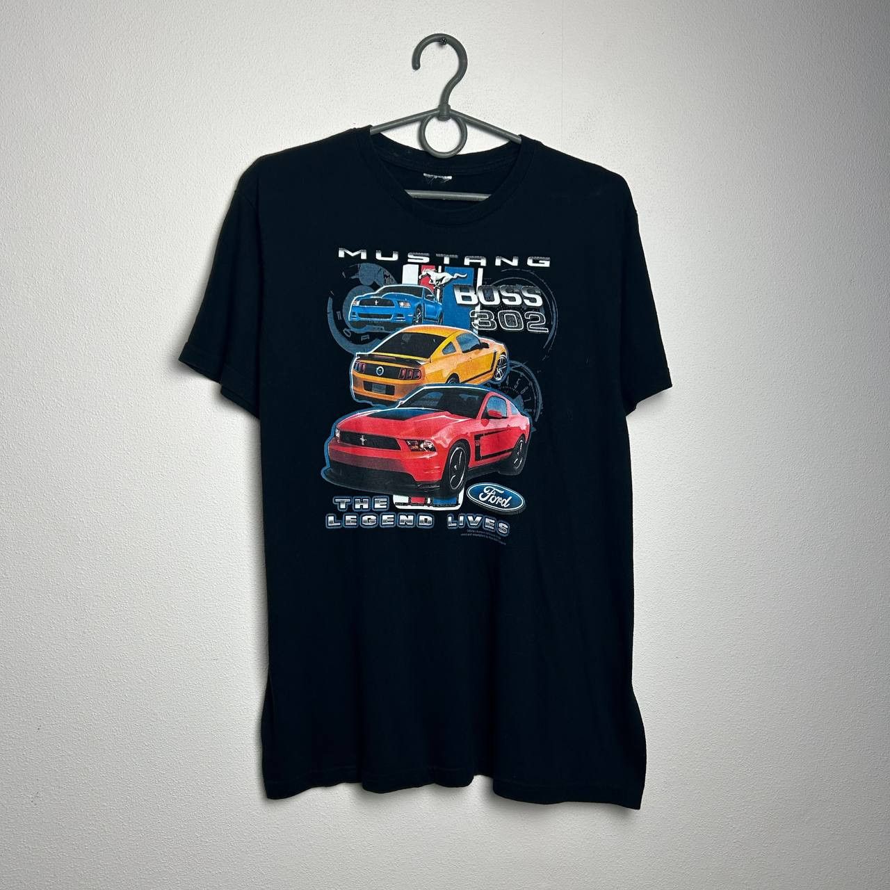 Mustang Vintage Mustang Ford Big logo Racing 2000s tee size M Size US M / EU 48-50 / 2 - 1 Thumbnail