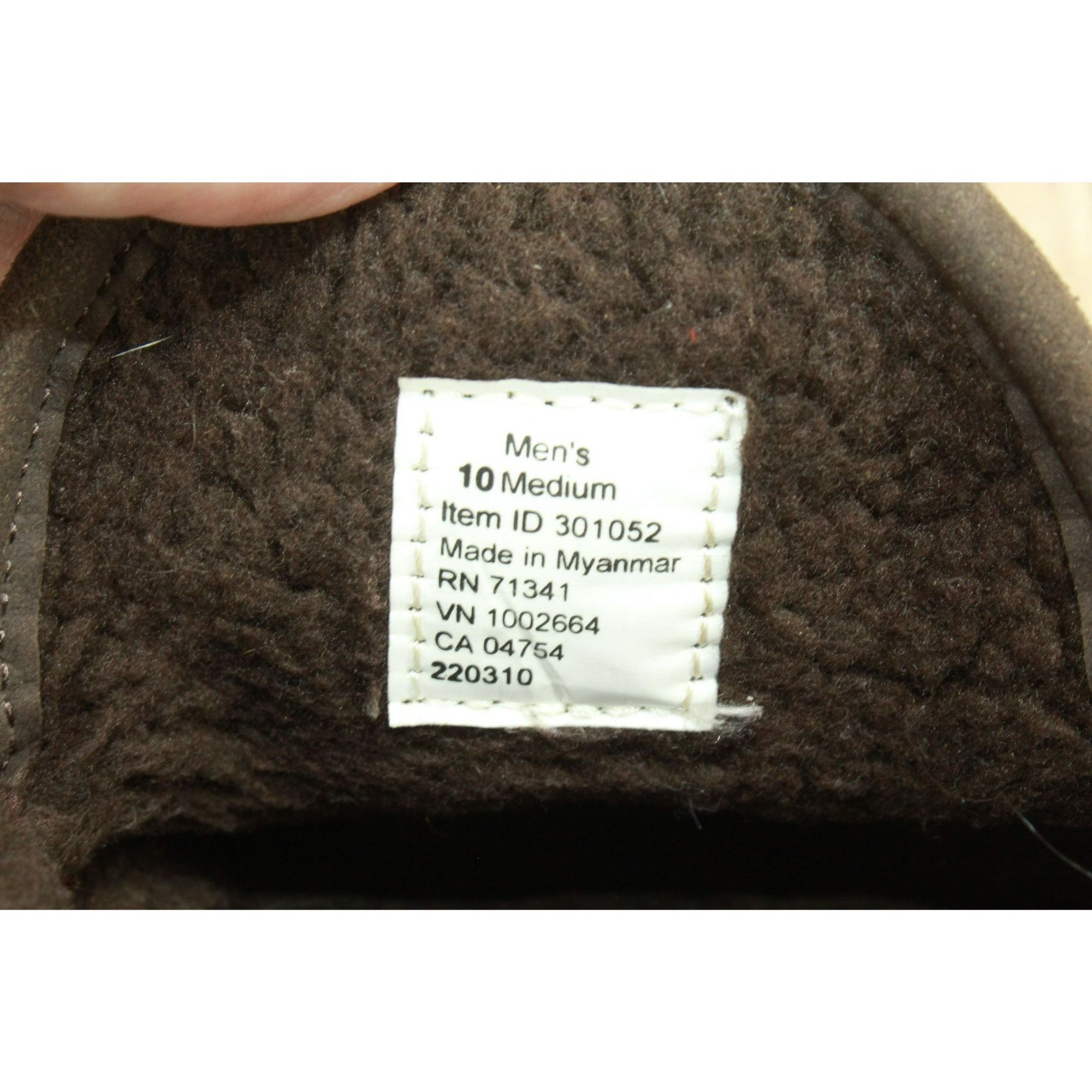 L.L. Bean LL Bean Men's Suede Fleece Lined Mountain Moccasin Slippers Size US 10 / EU 43 - 8 Thumbnail